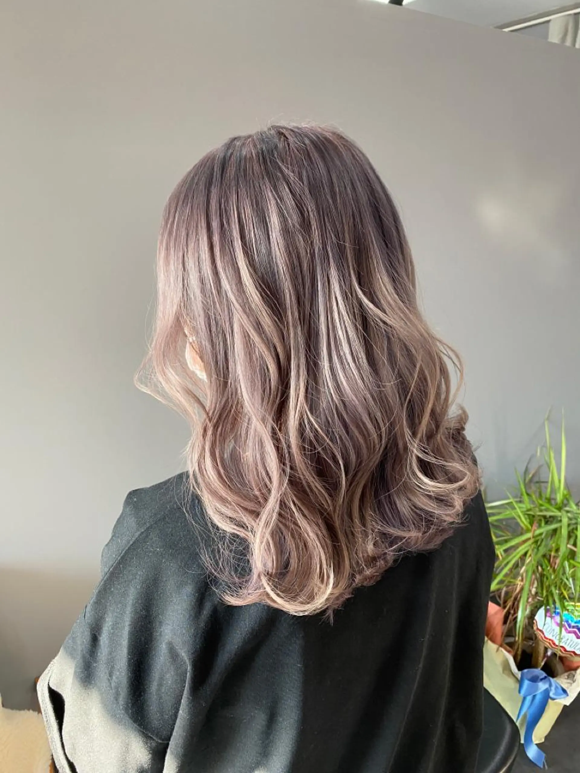 セミロング ヘアカラー トリートメント U&i所属・平田 広大のヘアスタイル