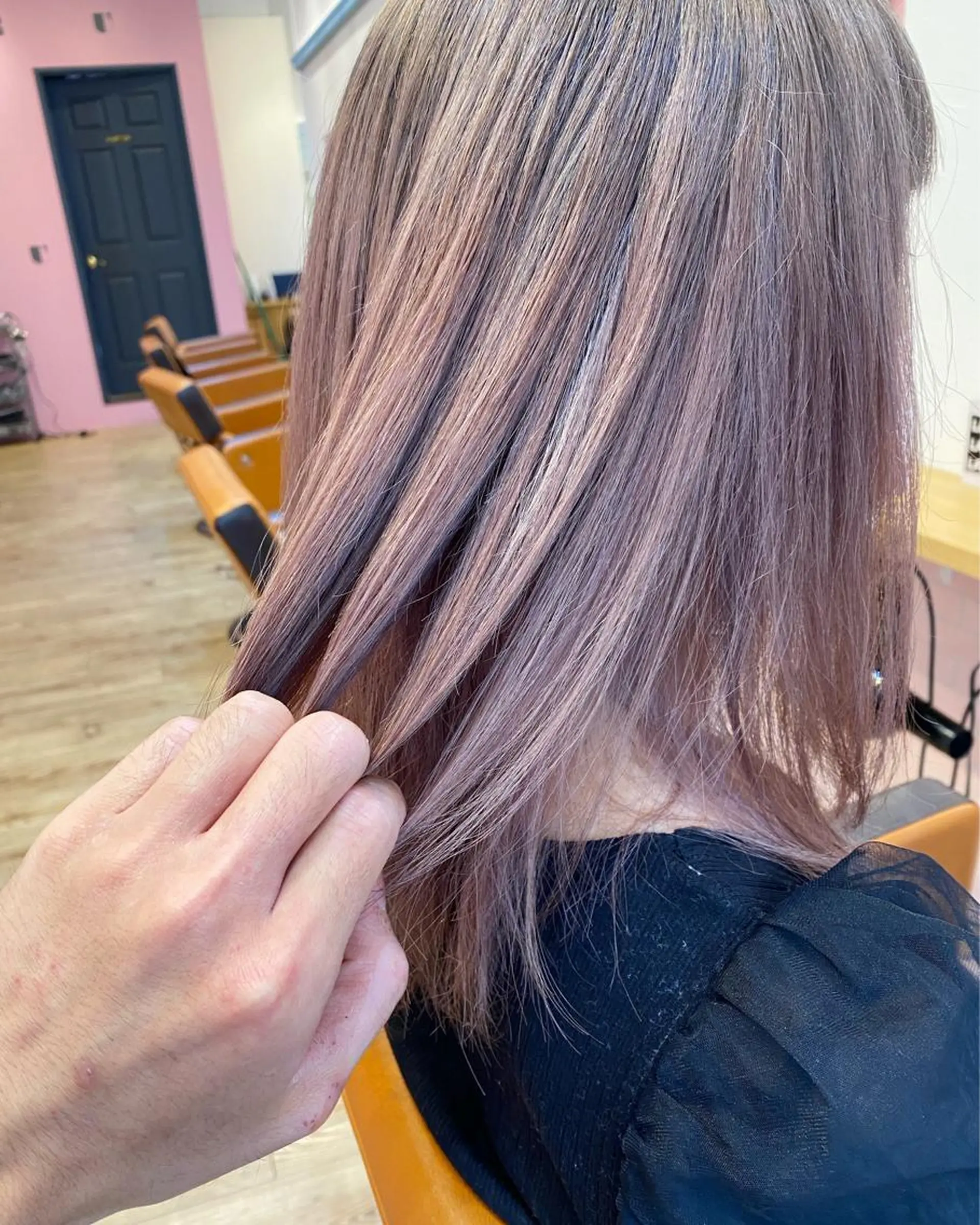 ミディアム ハイライト 髪質改善 縮毛矯正 トリートメント 酸熱トリートメント ヘアカラー トリートメント Elsol所属・中川 勝友のヘアスタイル