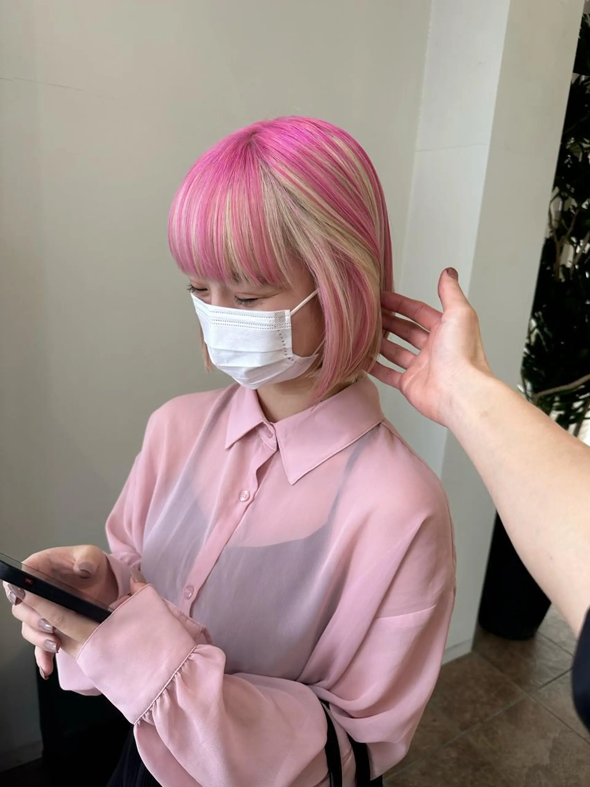 ミディアム ヘアカラー トリートメント ダメージレスブリーチ HIROSHIのヘアスタイル