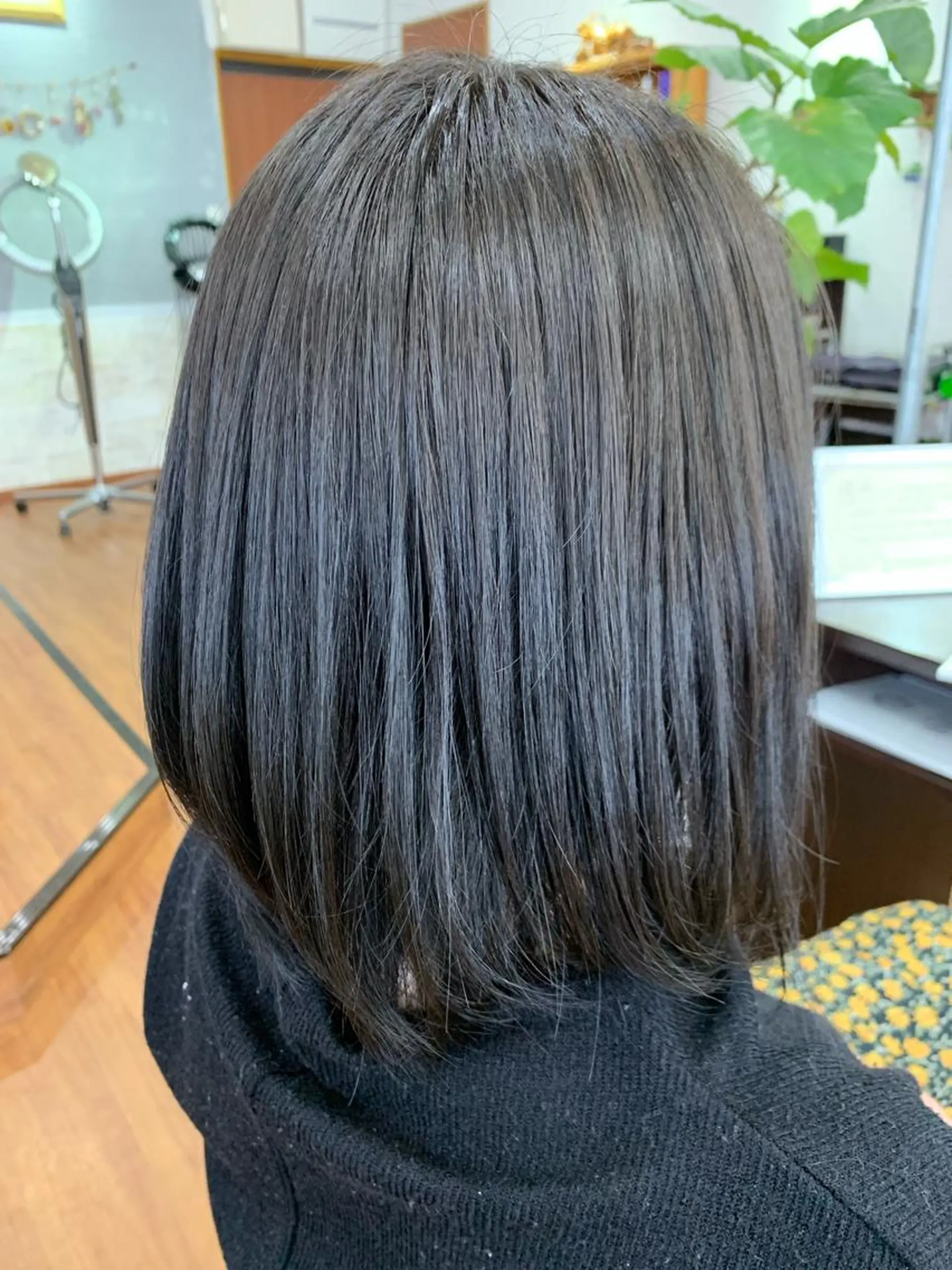 ミディアム カラー カット ヘアカラー トリートメント stellae by INFINI（アンフィニー）所属・星 翔のヘアスタイル