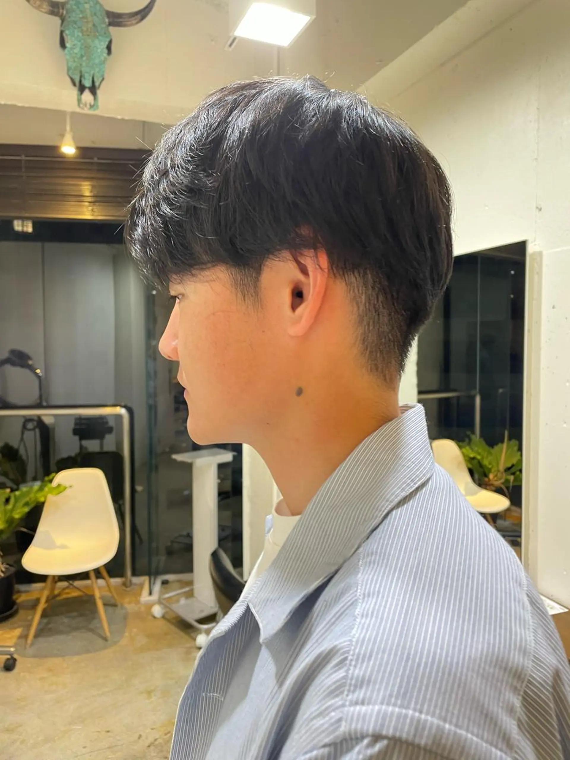 メンズ マッシュ RIN／韓国ヘア レイヤーカットのヘアスタイル