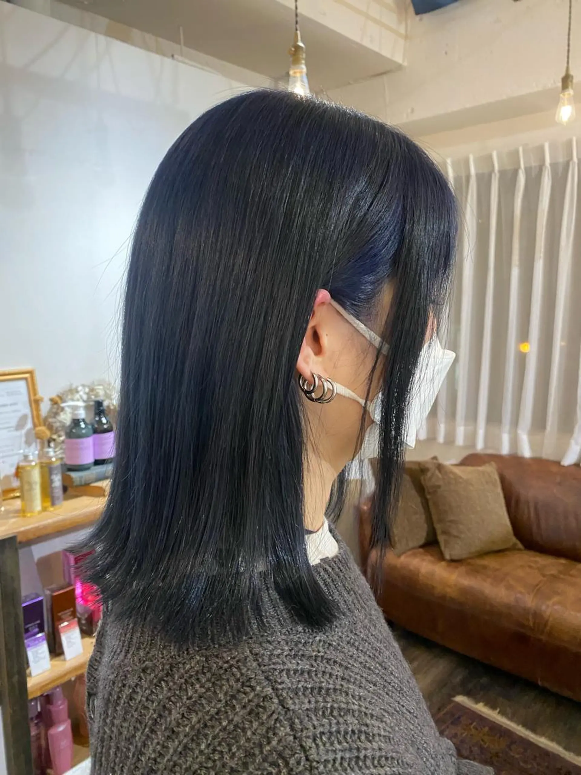 ミディアム カラー 梅田ハイトーン チダ ヒナノのヘアスタイル