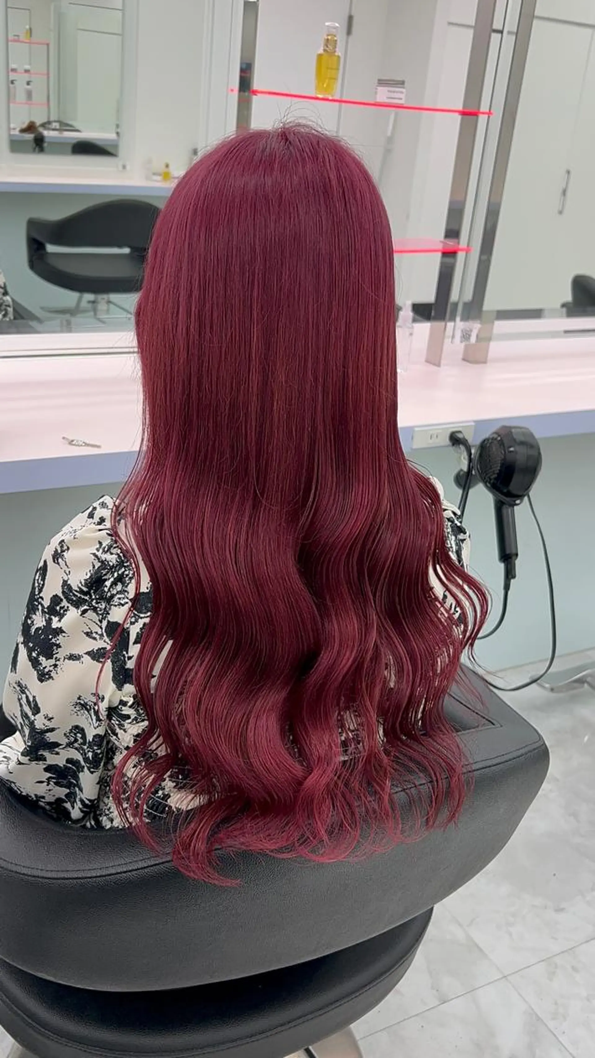 ロング カラー ヘアアレンジ ブリーチなしの達人 🌈KAITOのヘアスタイル