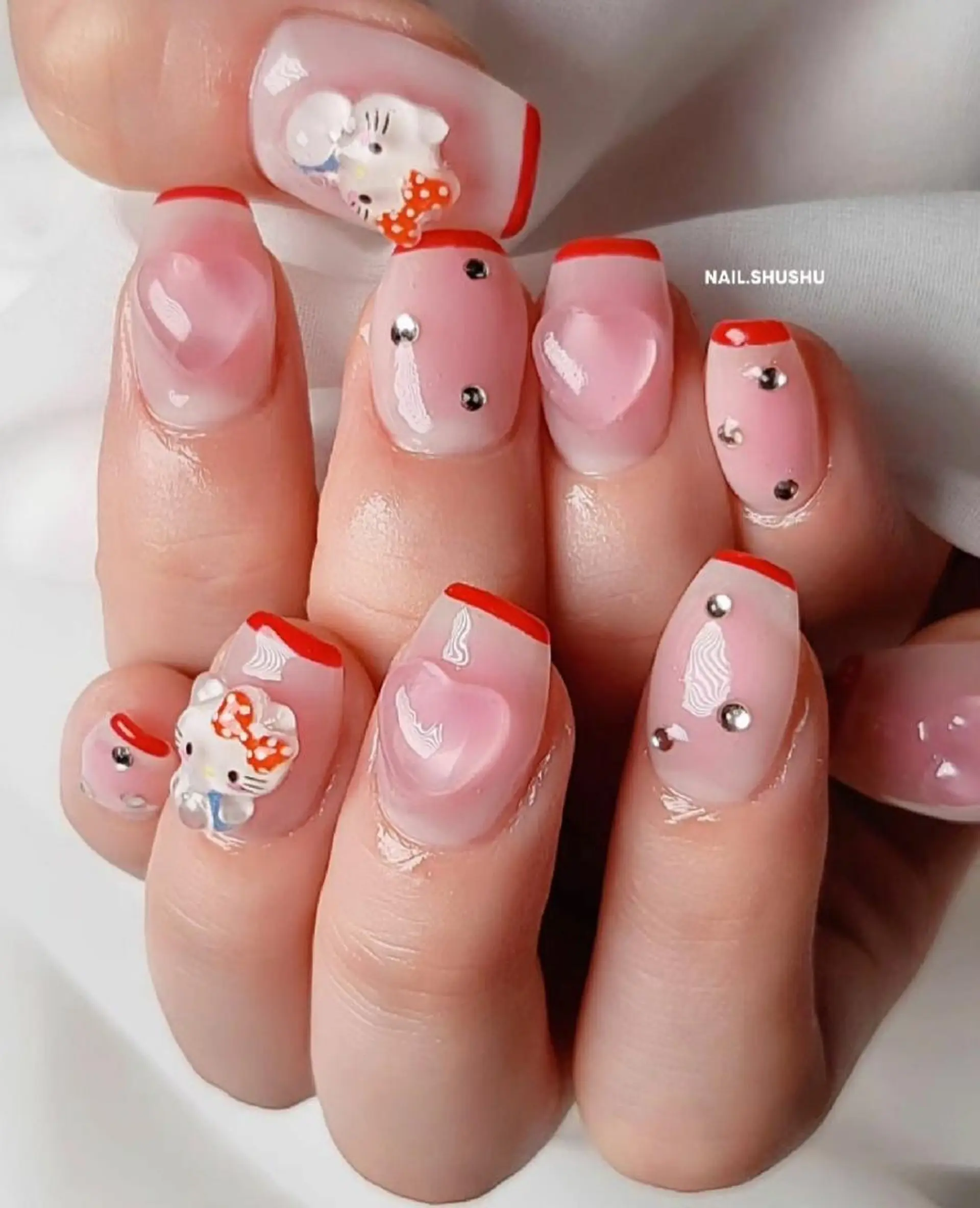 ネイル 持ち込み ニュアンスネイル ワンカラーネイル シンプルネイル 夏ネイル 3dパーツ/流行り 👧shushu❤️のネイルデザイン