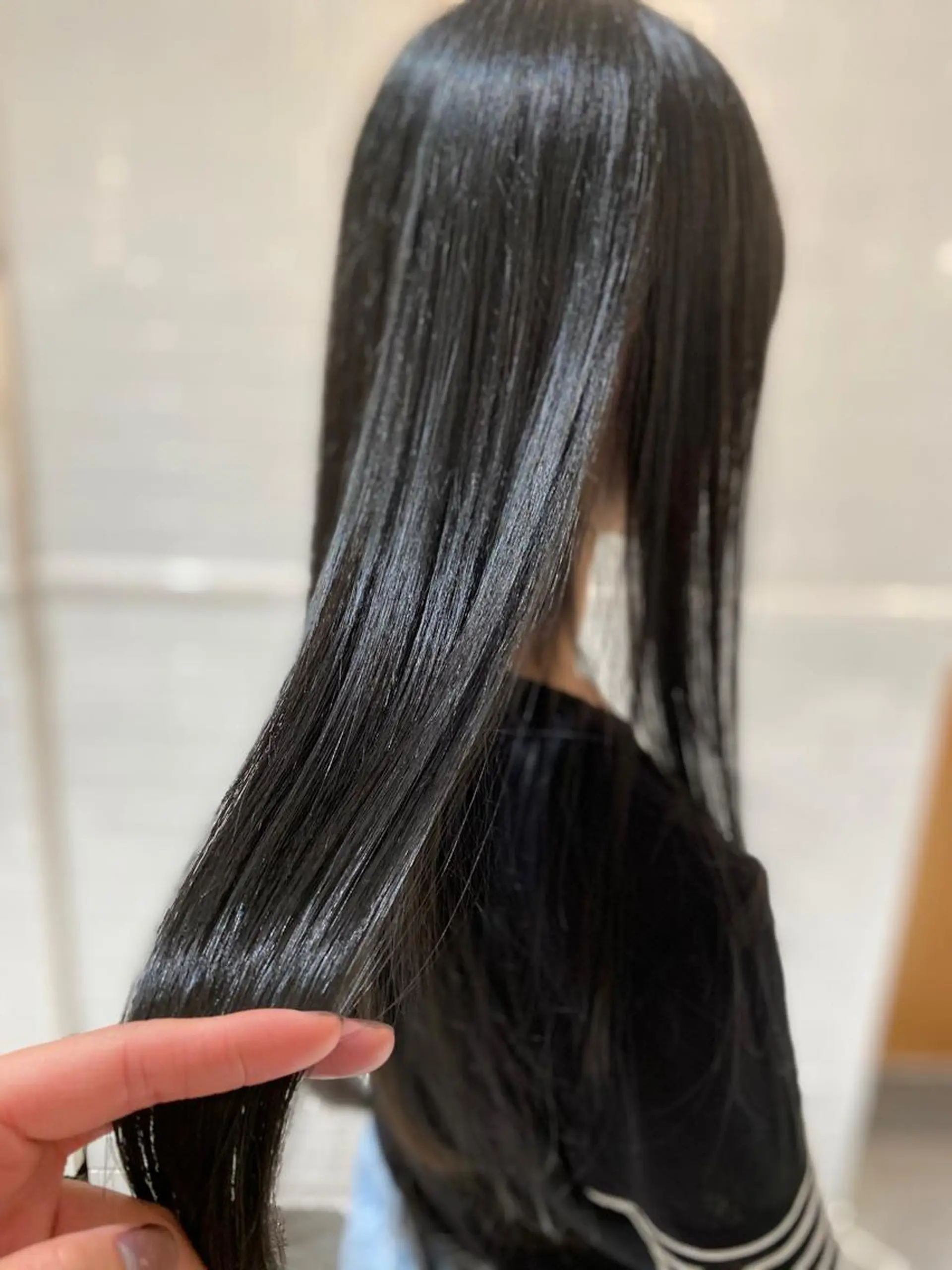 ロング カラー 黒髪 ブルーカラー ブルーブラック 髪質改善 トリートメント ボブ/ハイトーン 立川loose 下田のヘアスタイル