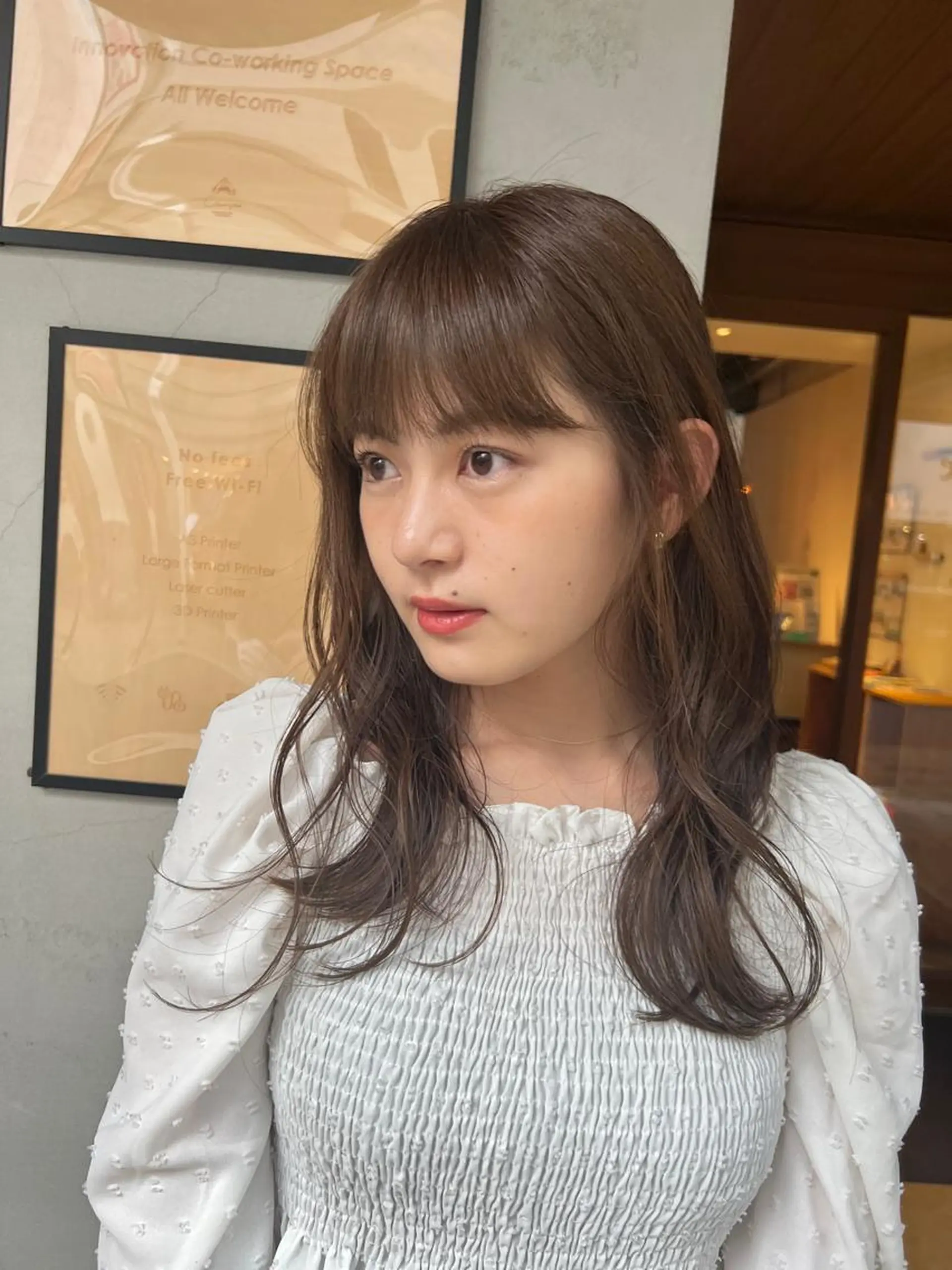 セミロング カット ヘアカラー GO TODAY SHAiRE SALON 広島店所属・三輪 恭平のヘアスタイル