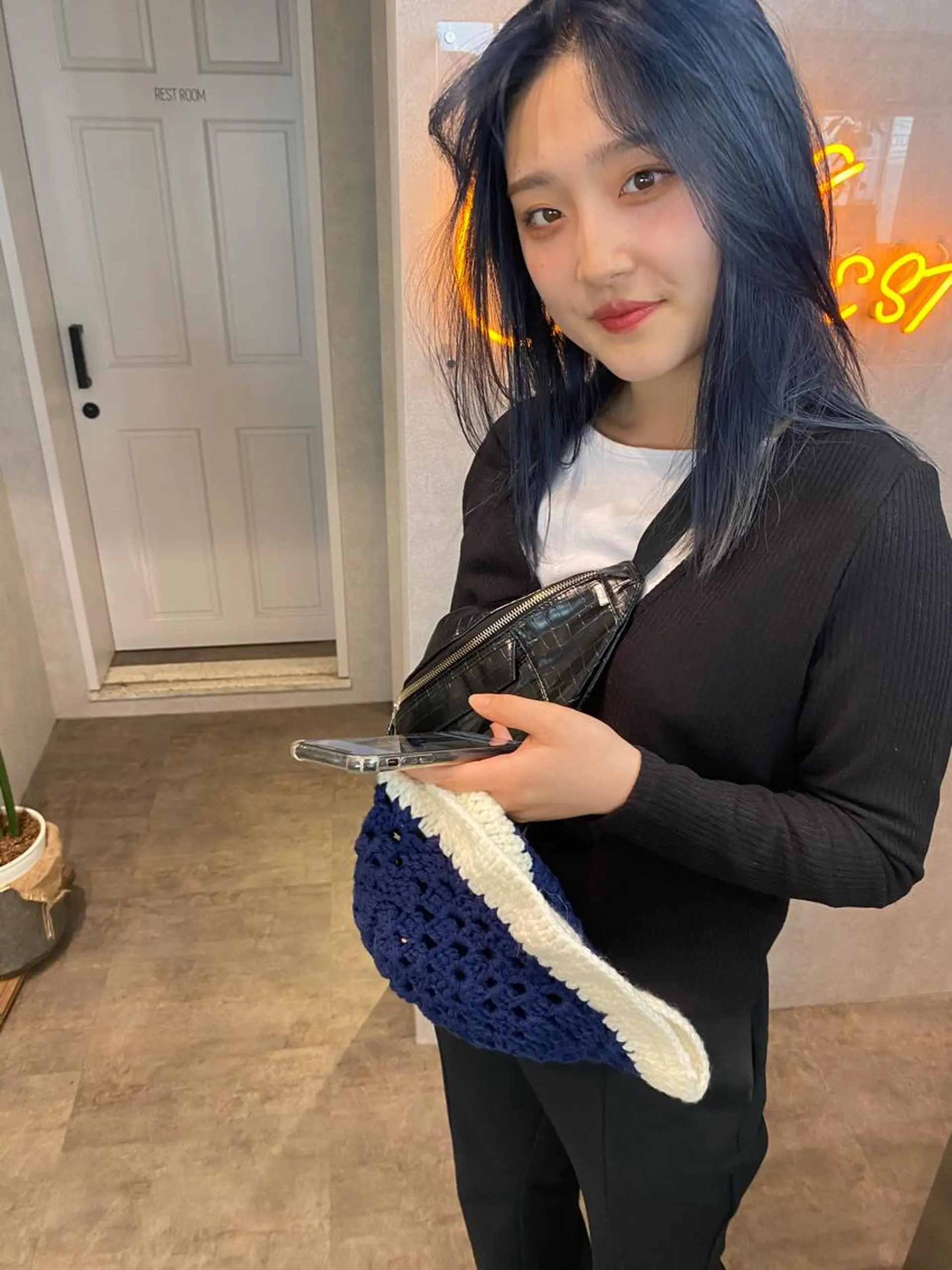 セミロング カラー ヘアアレンジ XENA表参道 MIKUのヘアスタイル