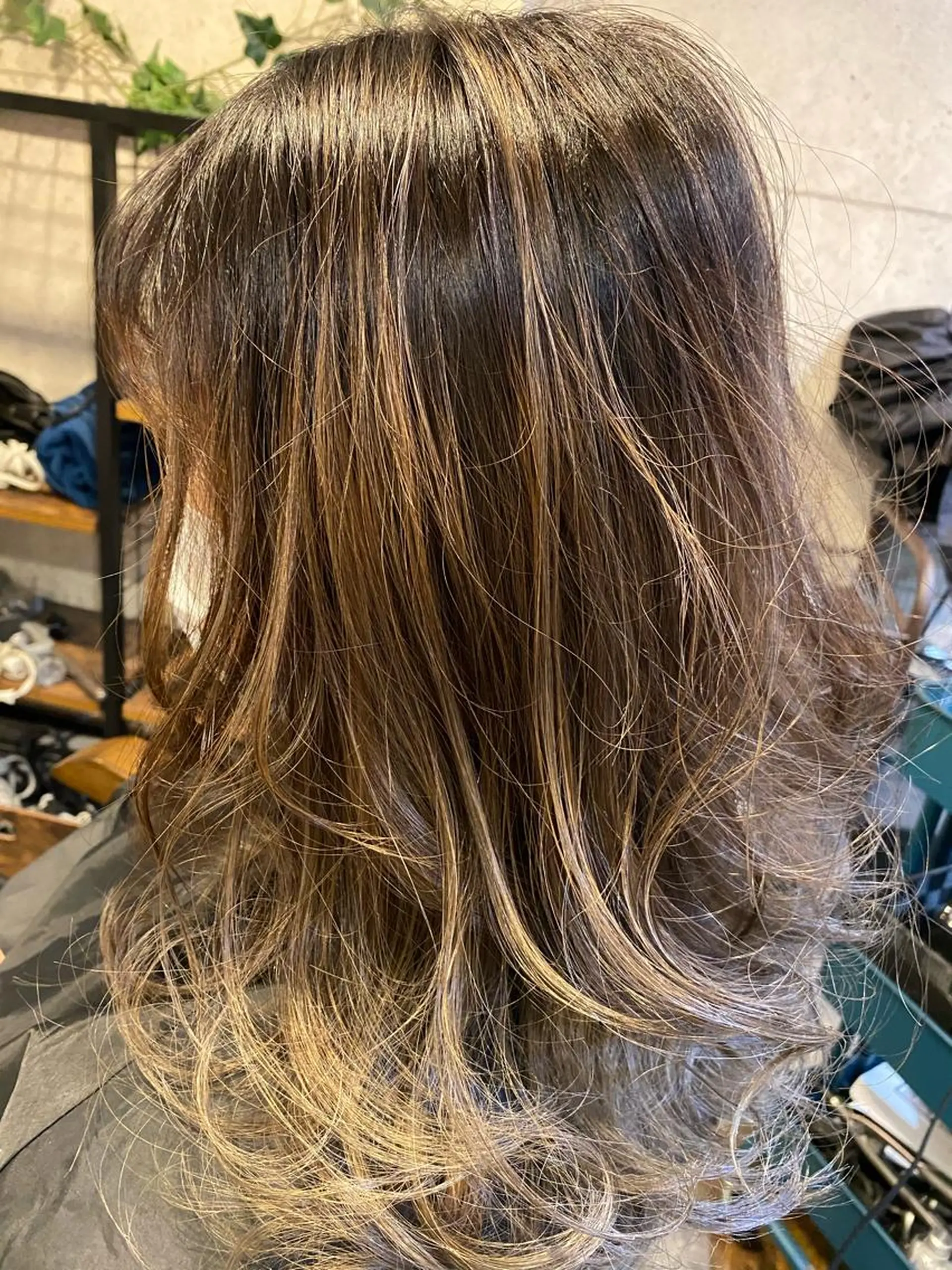 ミディアム カラー カルラ　蒲田店所属・大久保寿高✨ なりたい色を叶える✨のヘアスタイル