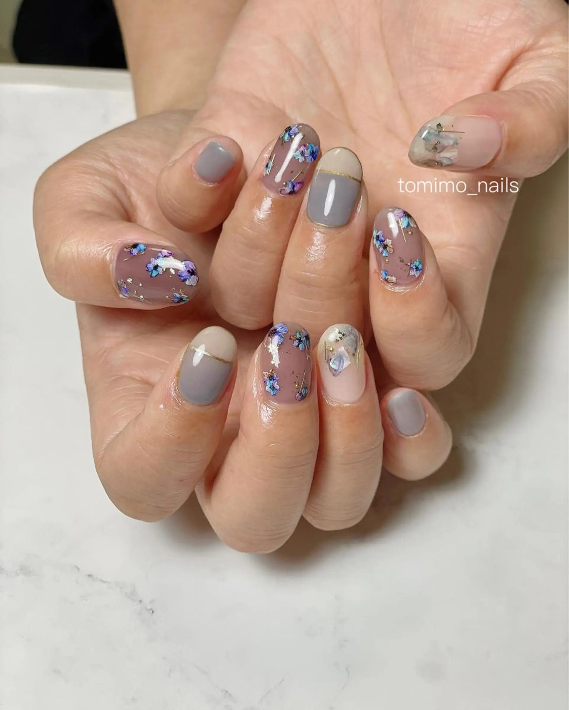 ネイル アートネイル フラワーネイル ジェルネイル ニュアンスネイル amulet TOMOMIのネイルデザイン