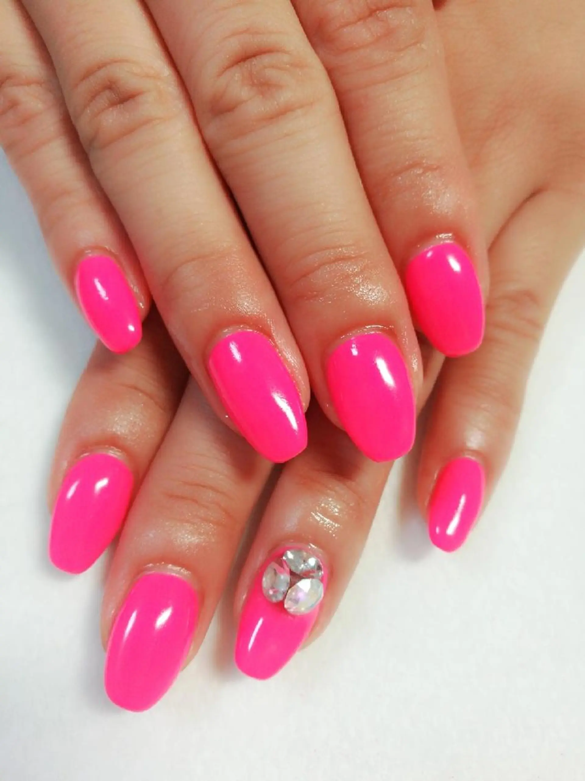 ネイル VIOLUS所属・VIOLUS 関目のネイルデザイン