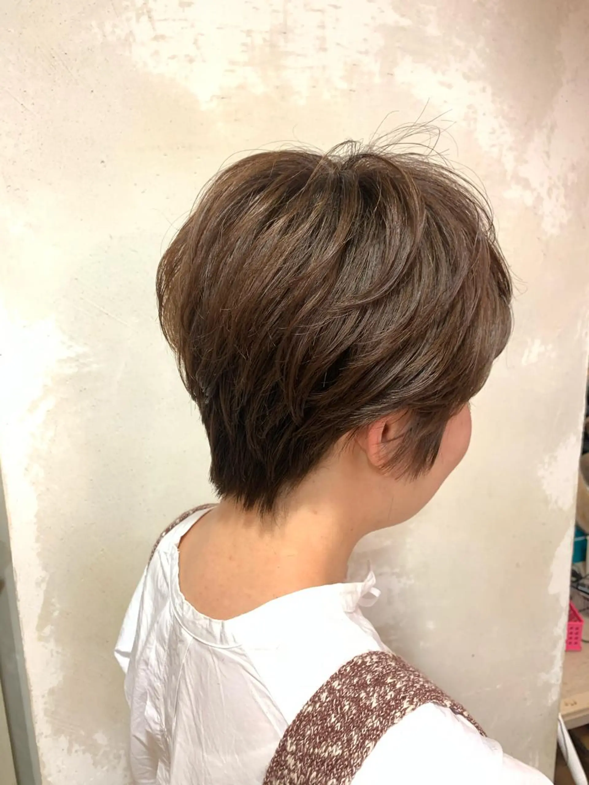 ショート レイヤーカット ショートヘア エイミーバイアフロート所属・Kasuga Sayuriのヘアスタイル