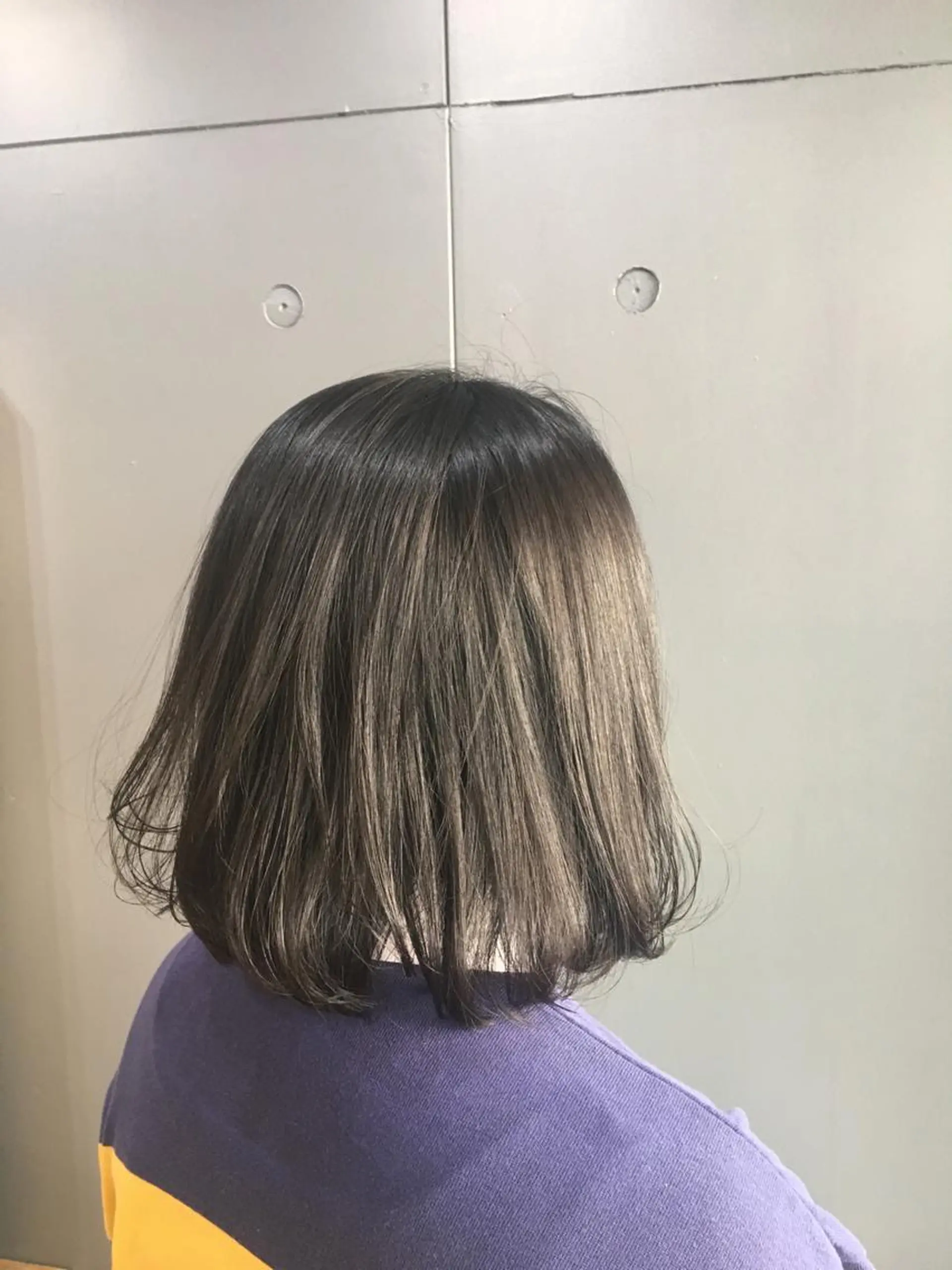 ミディアム ヘアカラー 佐藤 実咲のヘアスタイル