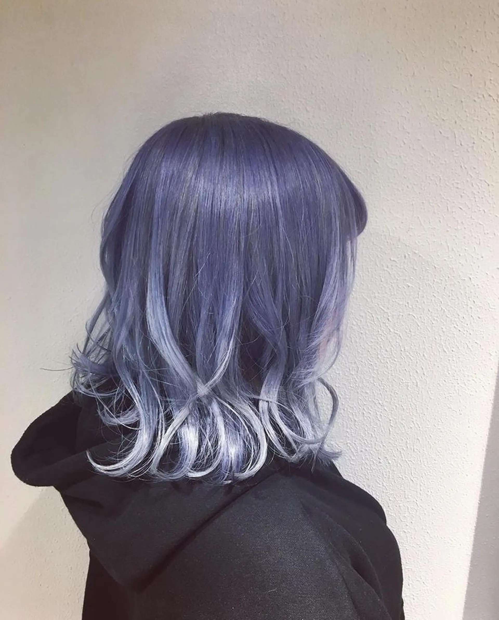 ミディアム カラー パーマ ヘアアレンジ メンズ キッズ ネイル マツエク・マツパ アッシュ 透明感カラー ラベンダーカラー ラベンダーアッシュ カット Selene 難波店 店長SHINTANIのヘアスタイル