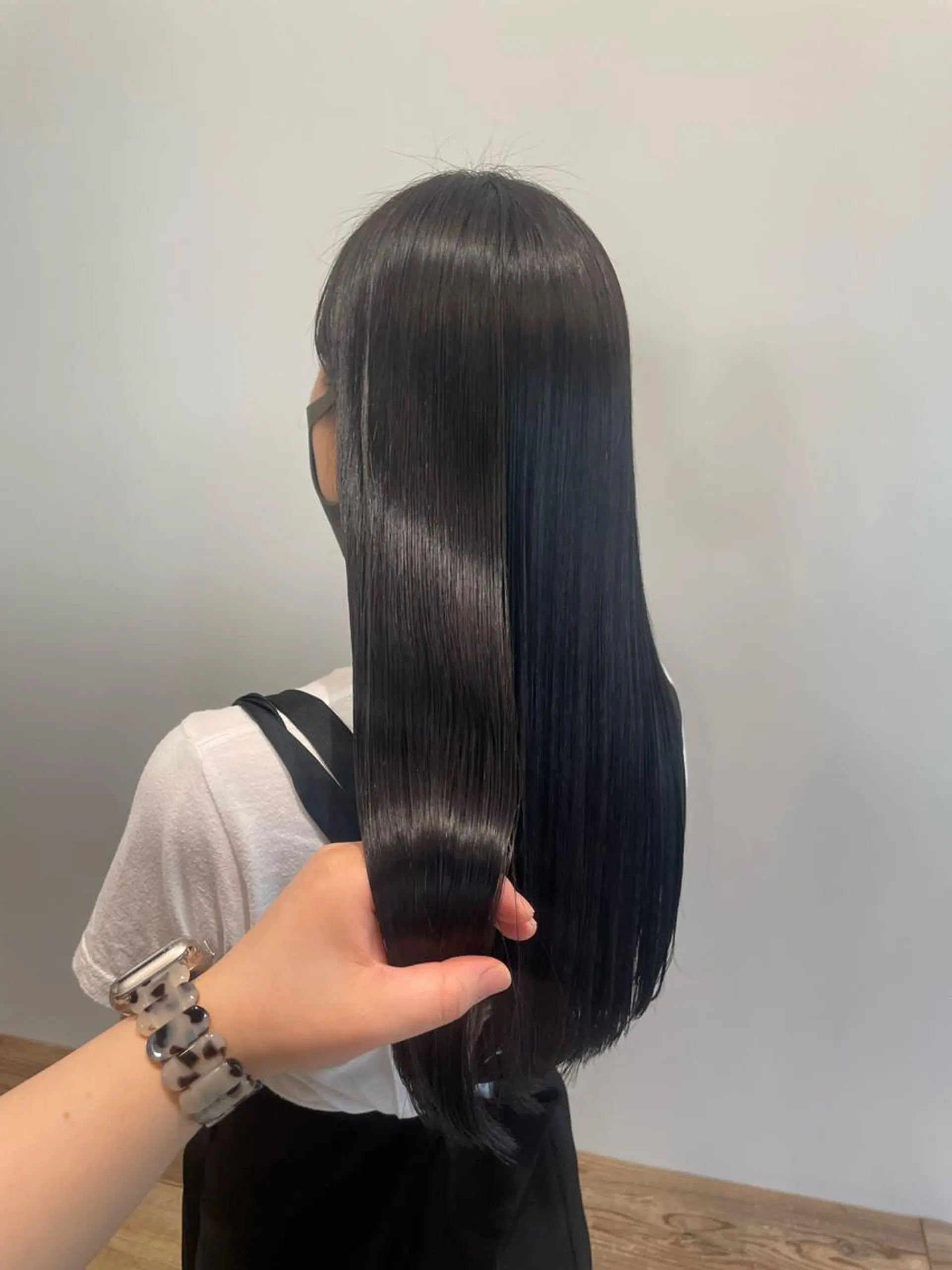 ロング 縮毛矯正 mai .のヘアスタイル