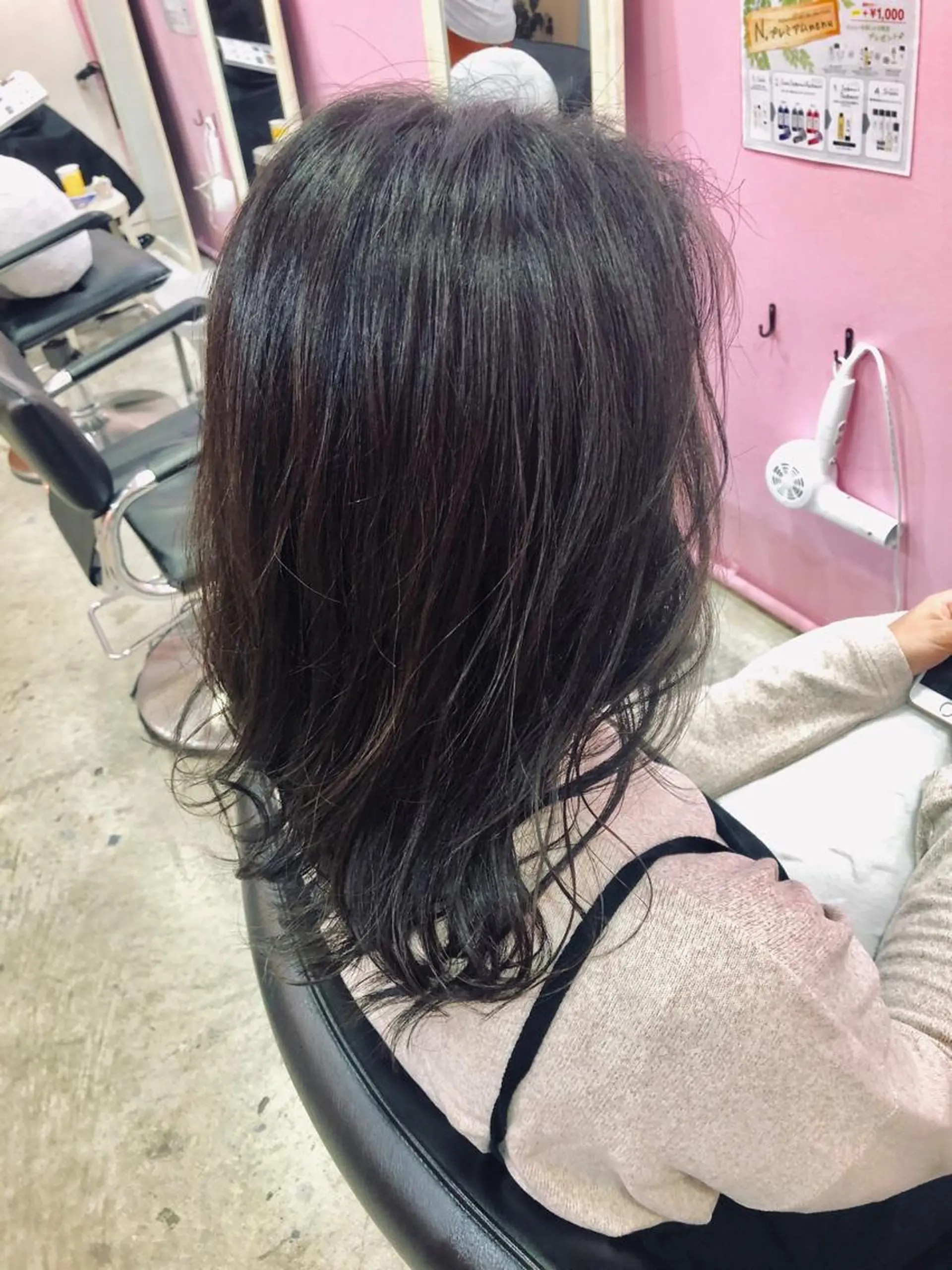 ロング カラー 浦山 和之のヘアスタイル