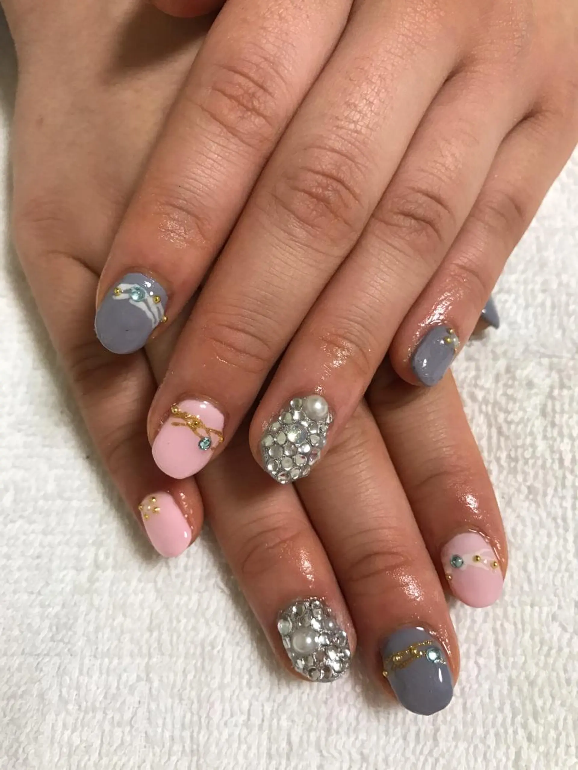 ネイル LOVEnail tomoのネイルデザイン