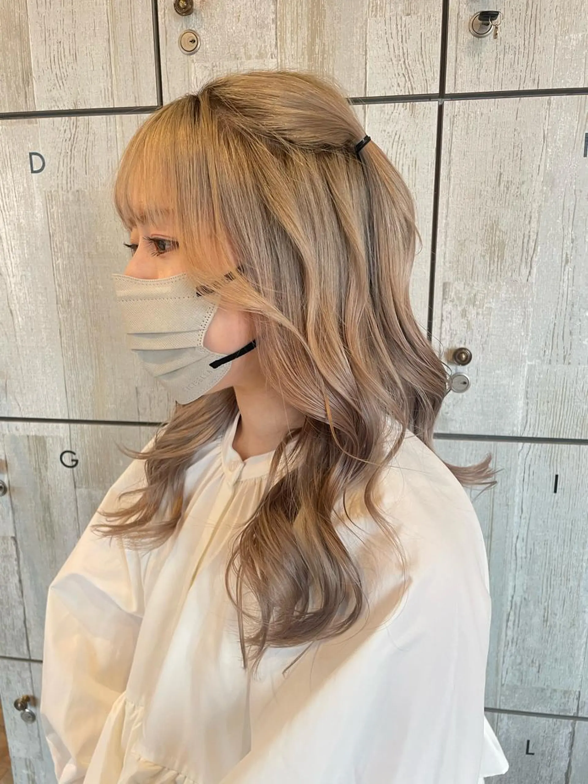 セミロング ひなた 艶カラー/渋谷のヘアスタイル