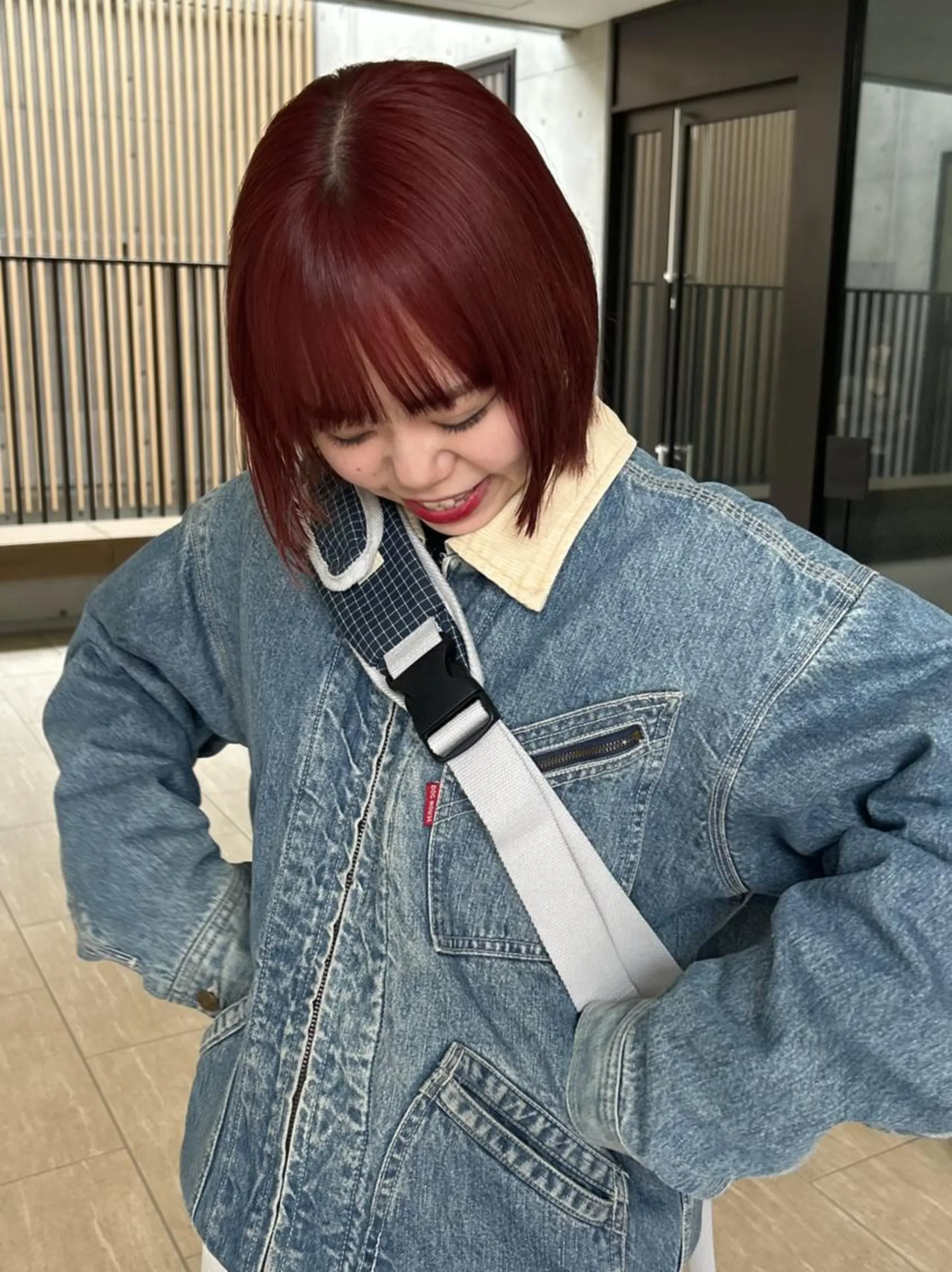 ミディアム カラー レッドカラー ヘアカラー トリートメント qiie ブリーチ ハイライトのヘアスタイル