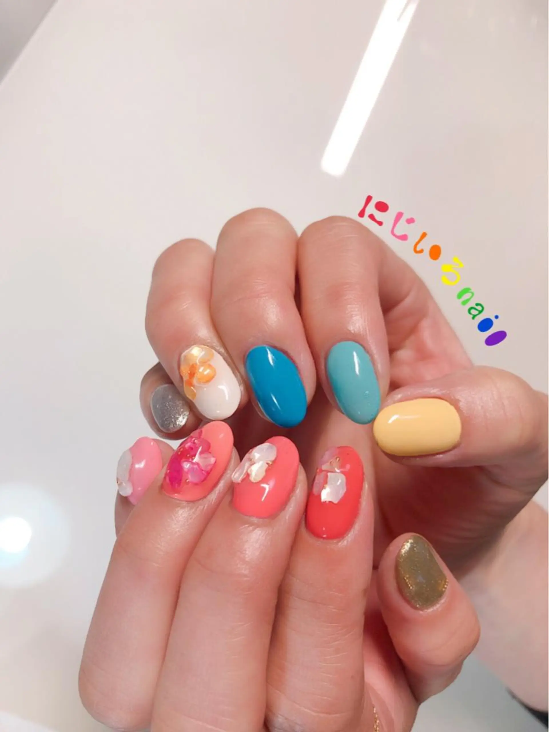 ネイル にじいろ nailのネイルデザイン