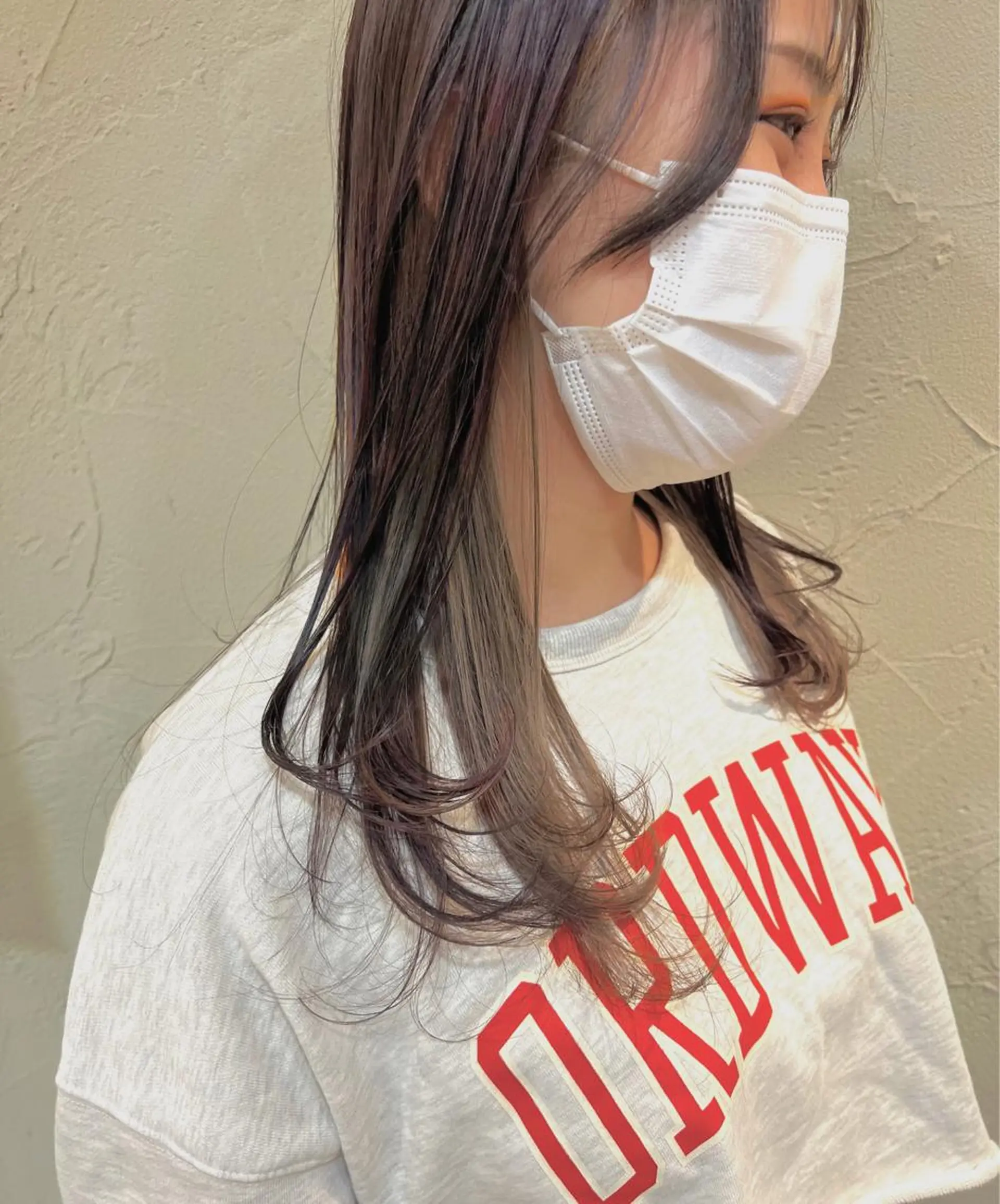 ロング カラー ベージュカラー ブリーチ インナーカラー ピンクカラー ピンクパープル カット ヘアカラー 🌼こやま かおり🌼のヘアスタイル