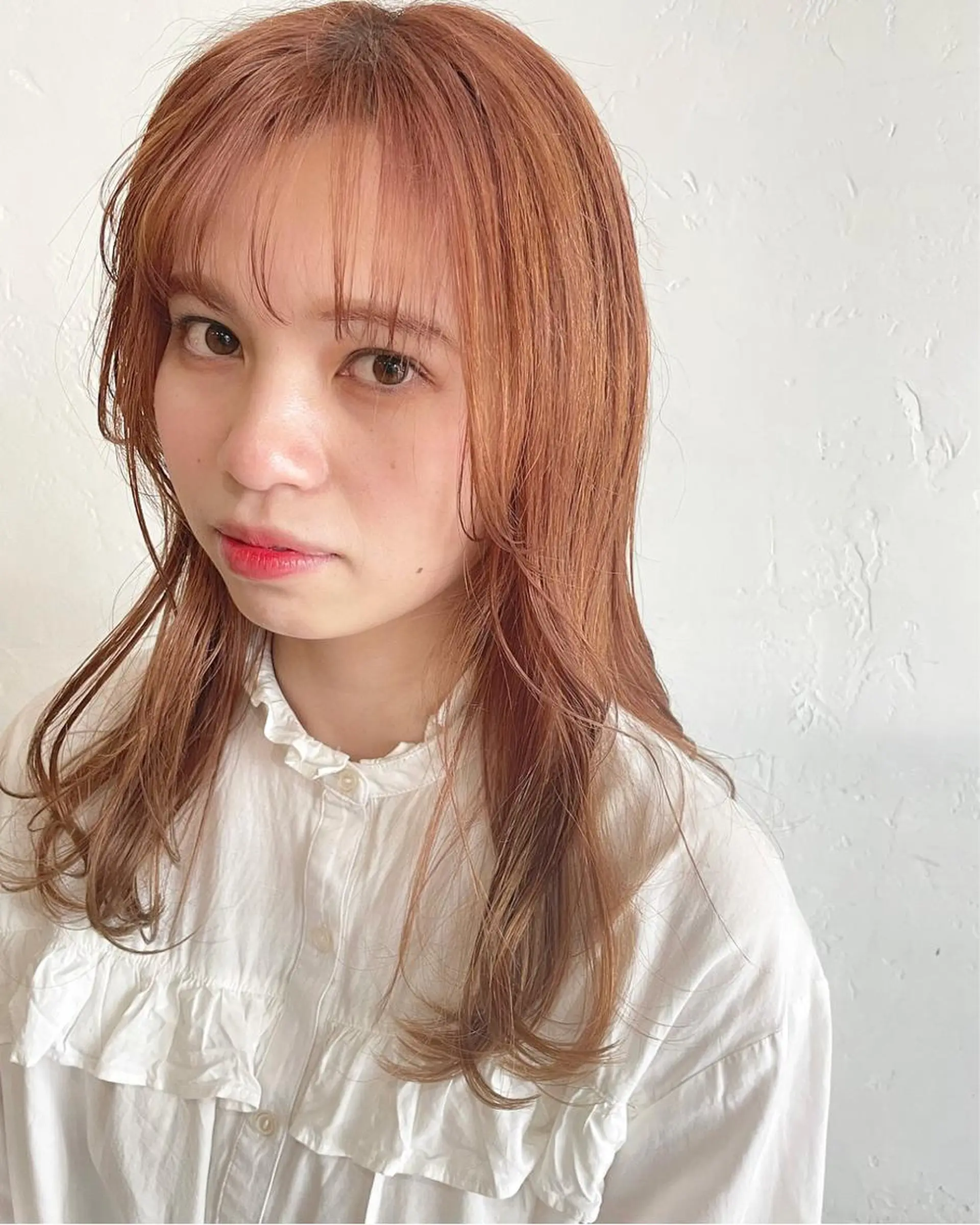 ミディアム カラー ブリーチ ケアブリーチ オレンジ オレンジピンク ピンクカラー Sherry/R 三川町　木村祐里奈のヘアスタイル