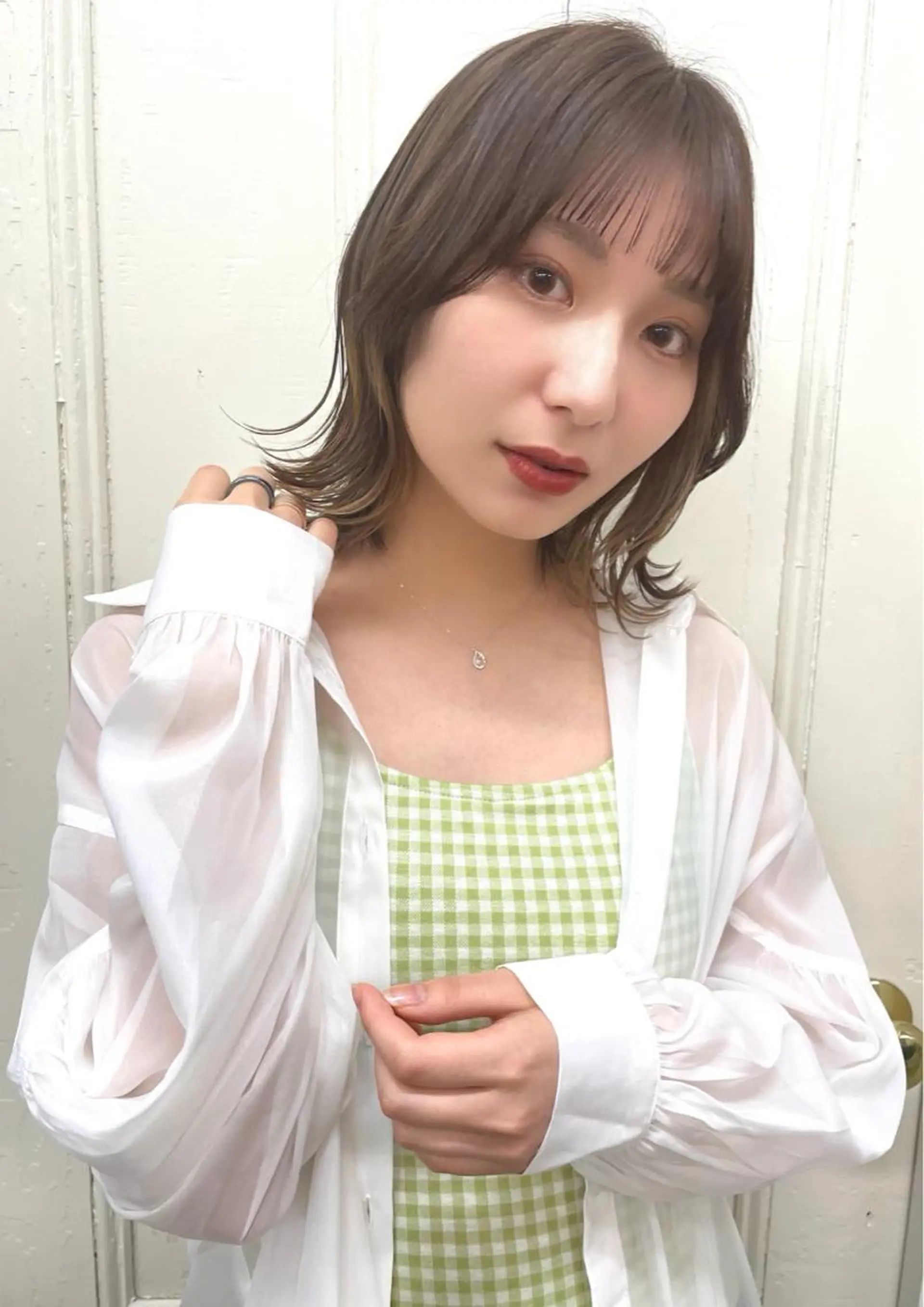 ミディアム irwi所属・Ebihara Satomiのヘアスタイル