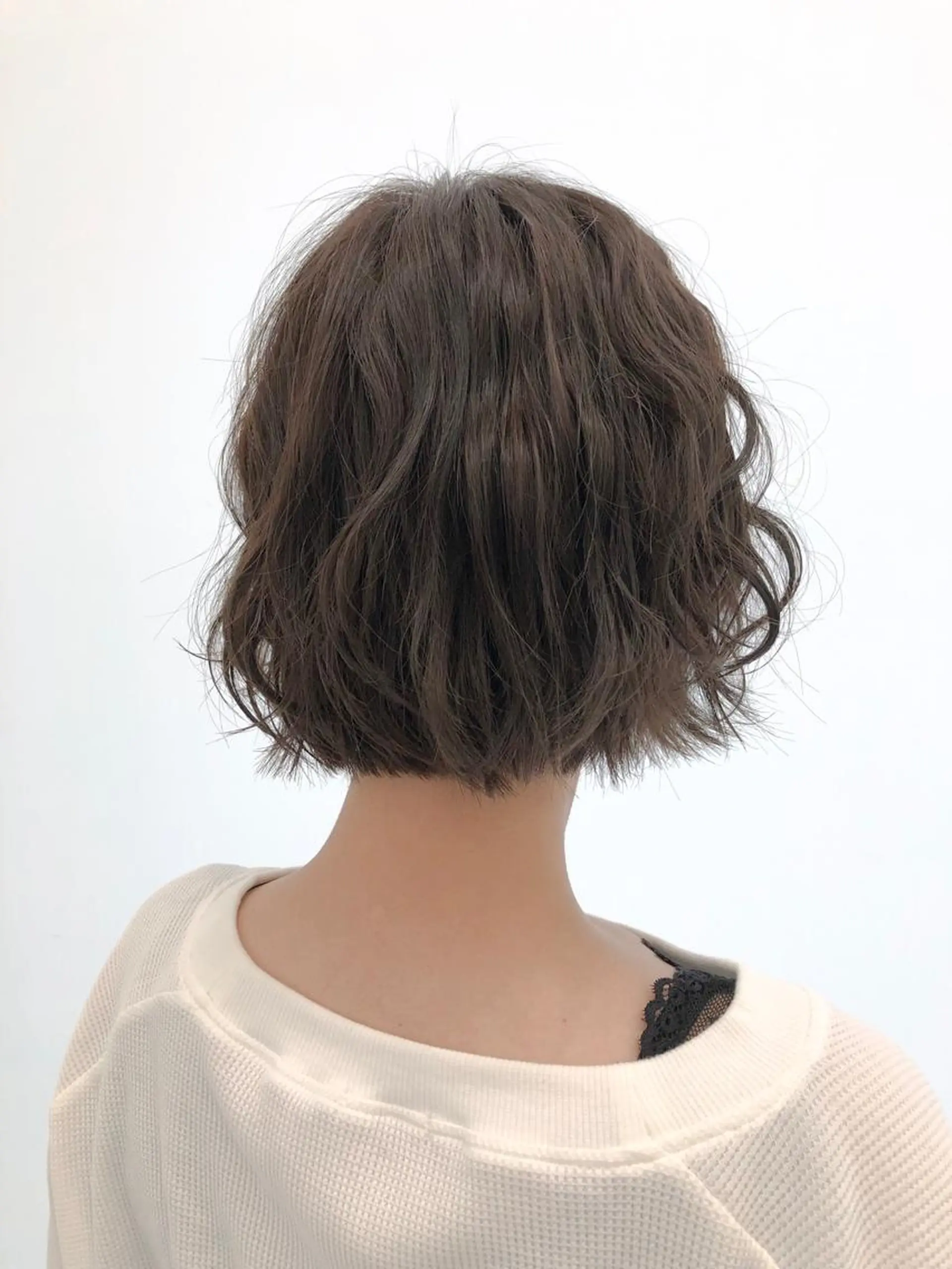 ミディアム カラー un所属・un 溝の口 伊豆本のマツエク・マツパデザイン