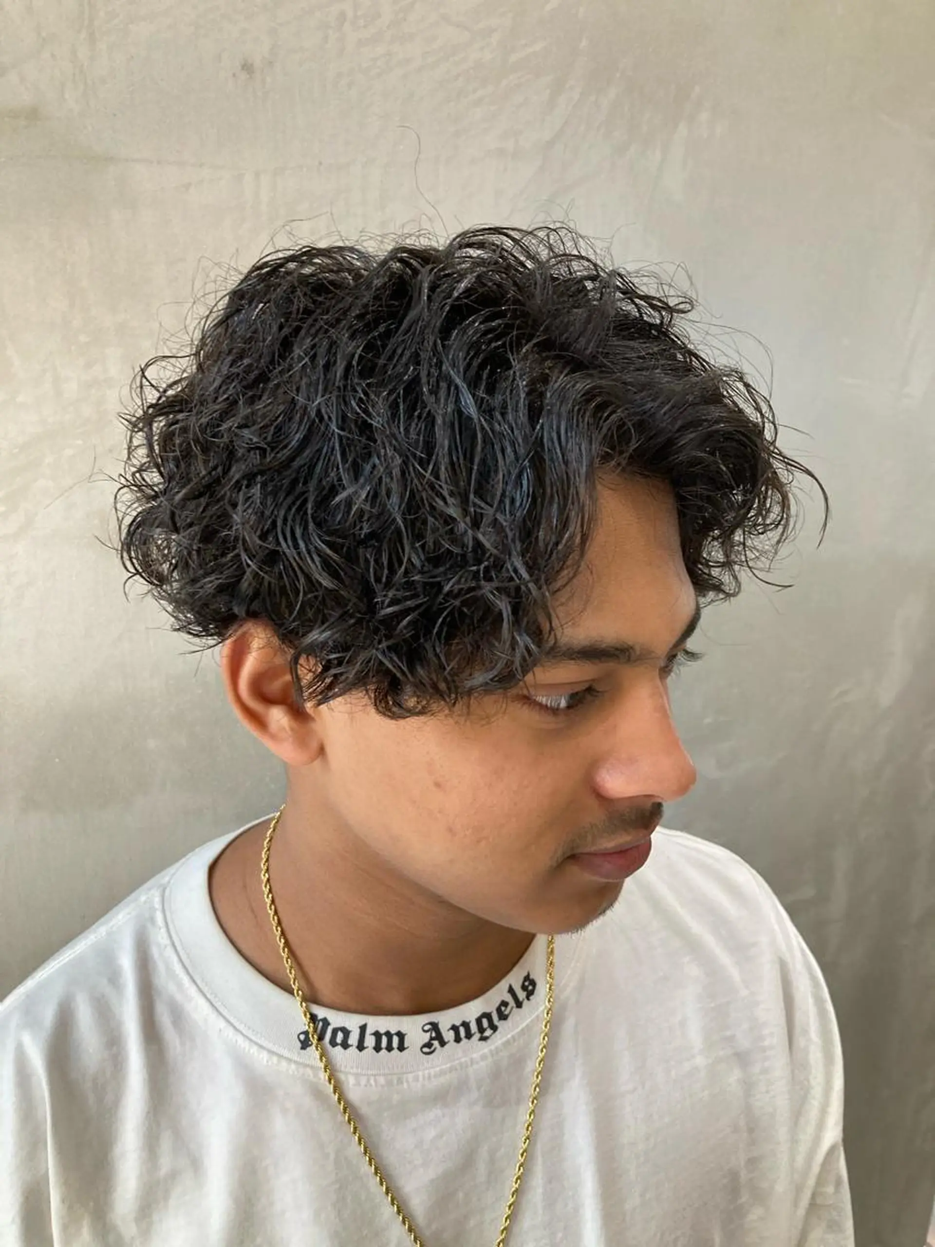 ショート パーマ メンズ センターパート fifth JINGUMAE所属・波巻きスパイラルパー マ/シャドウパーマ駿のヘアスタイル