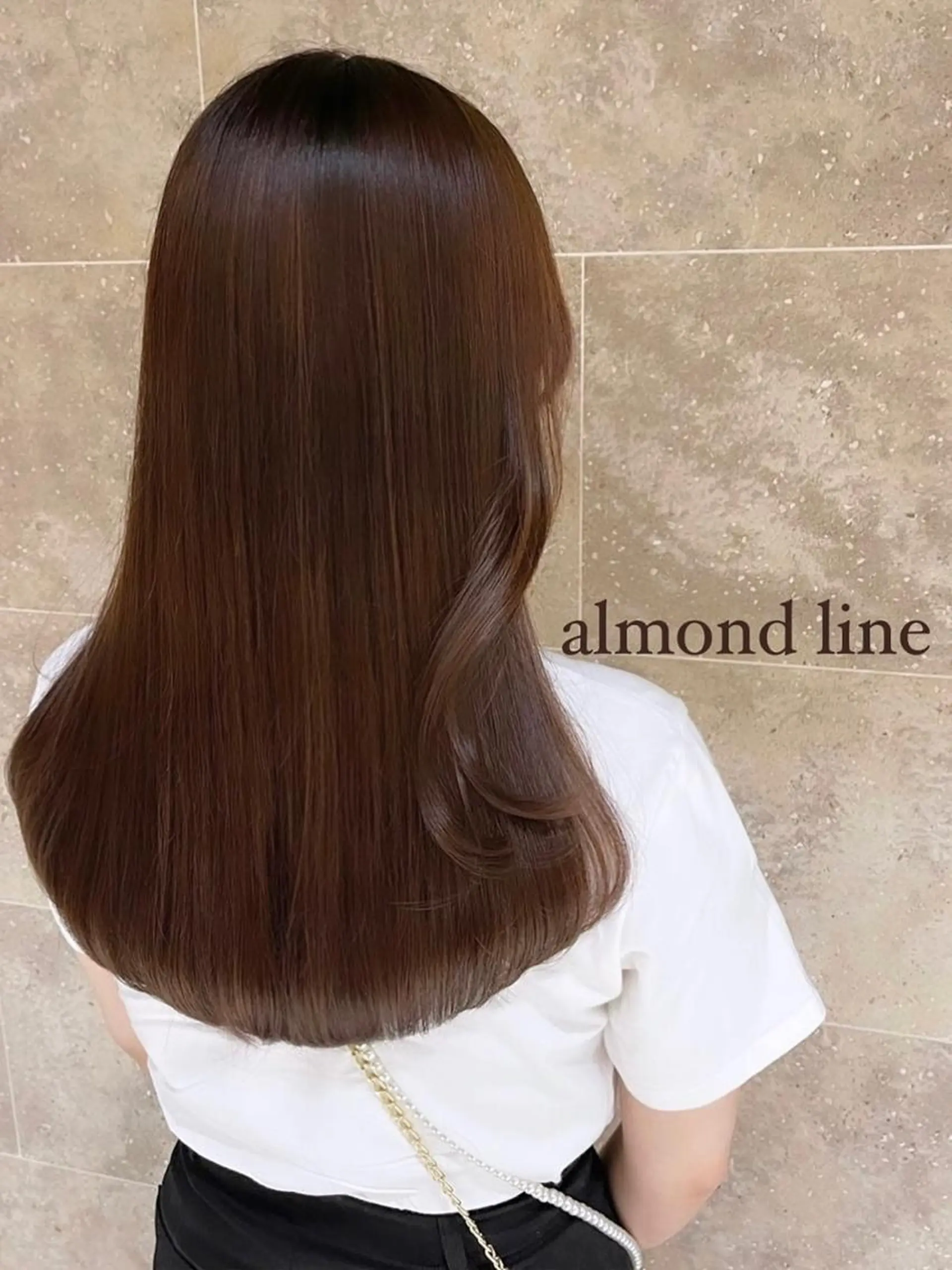 ロング カット UNI表参道所属・新野 百恵のヘアスタイル