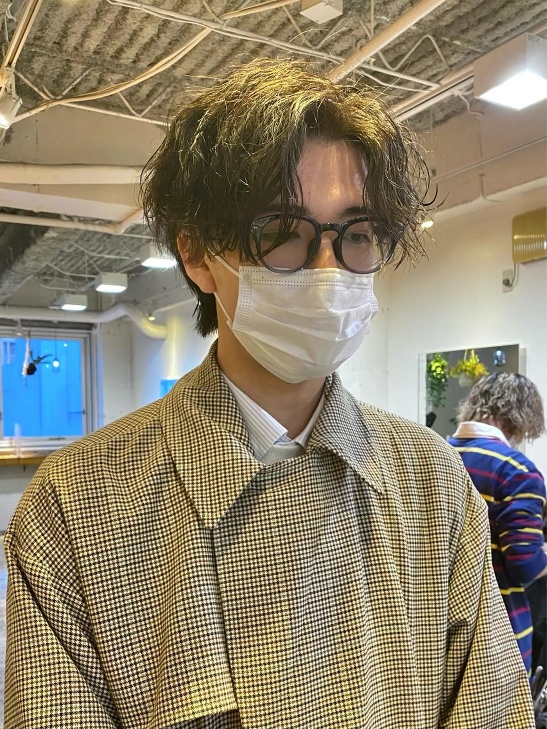 ショート パーマ メンズ 波巻きパーマ JINKIメンズ特化 メンズカットパーマのヘアスタイル