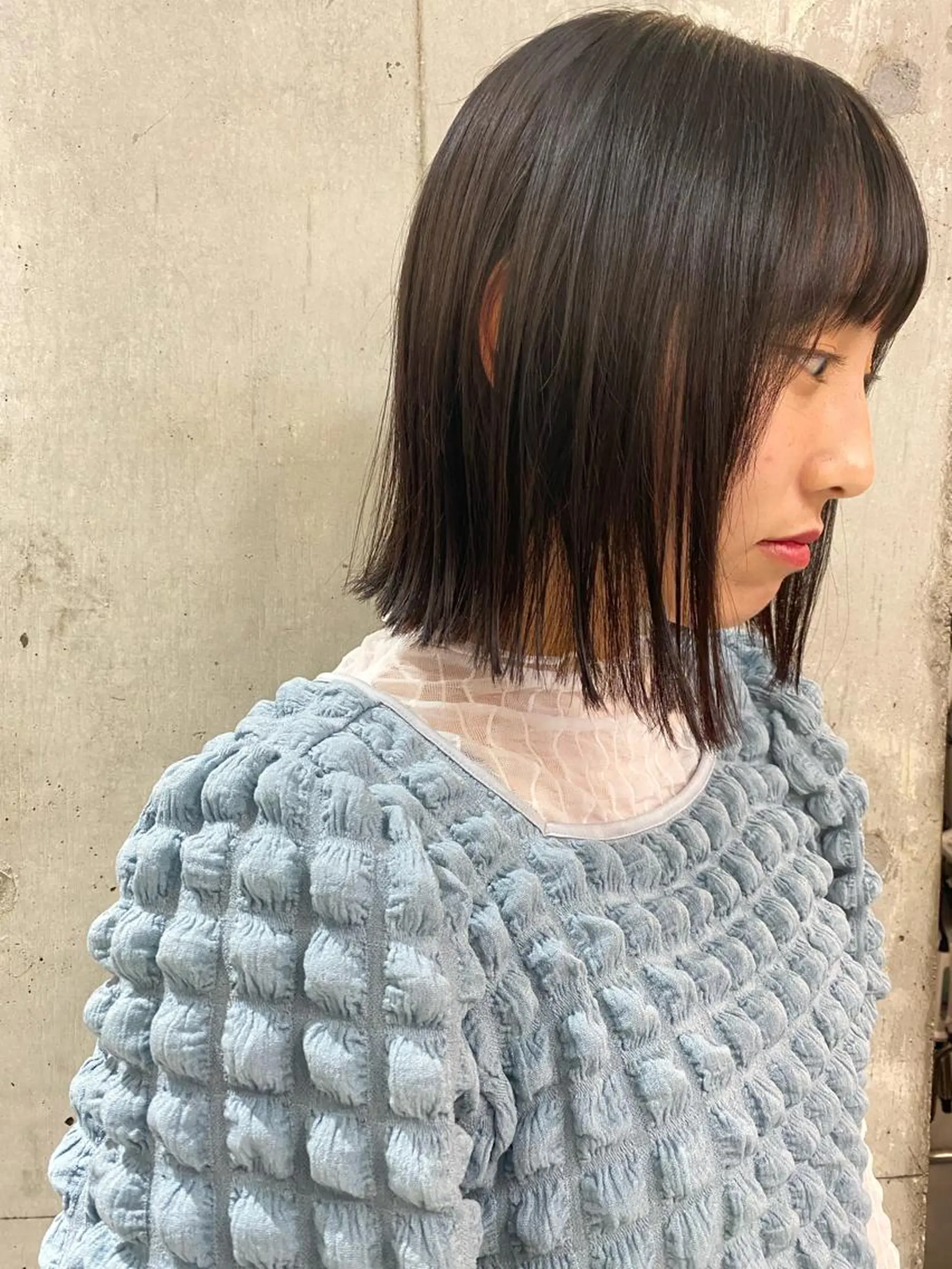 ミディアム カット 透明感カラー 🩰asumiのヘアスタイル