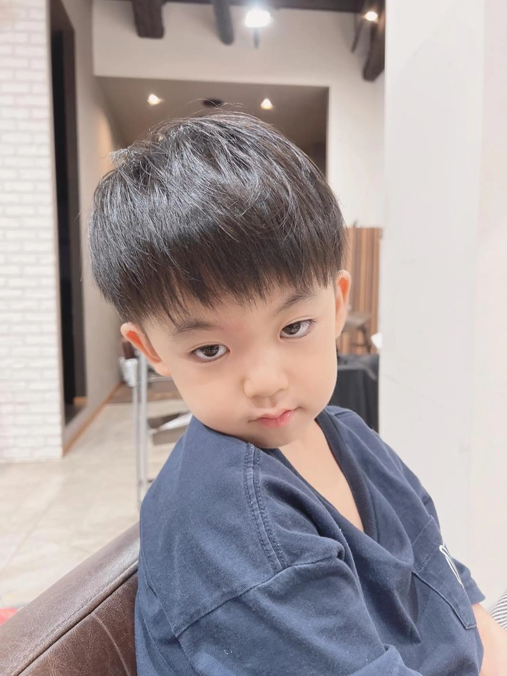 ショート ヘアアレンジ メンズ キッズ メンズバレイヤージュ メンズブリーチ メンズハイライト メンズインナーカラー メンズ韓国風 五反田 美容院☆張 明星☆韓国ヘアのヘアスタイル