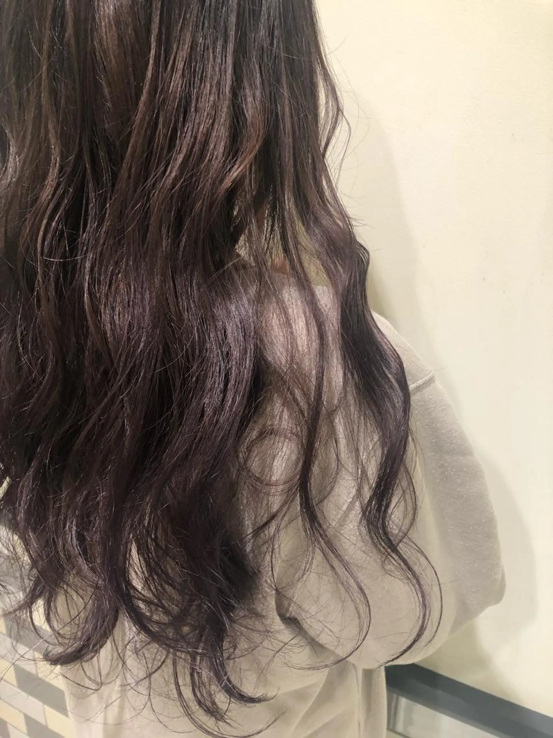 ロング カラー バレイヤージュ ハイライトカラー ピンクカラー ピンクパープル パープルカラー ✳︎SERA✳︎ 平日のみご案内のマツエク・マツパデザイン