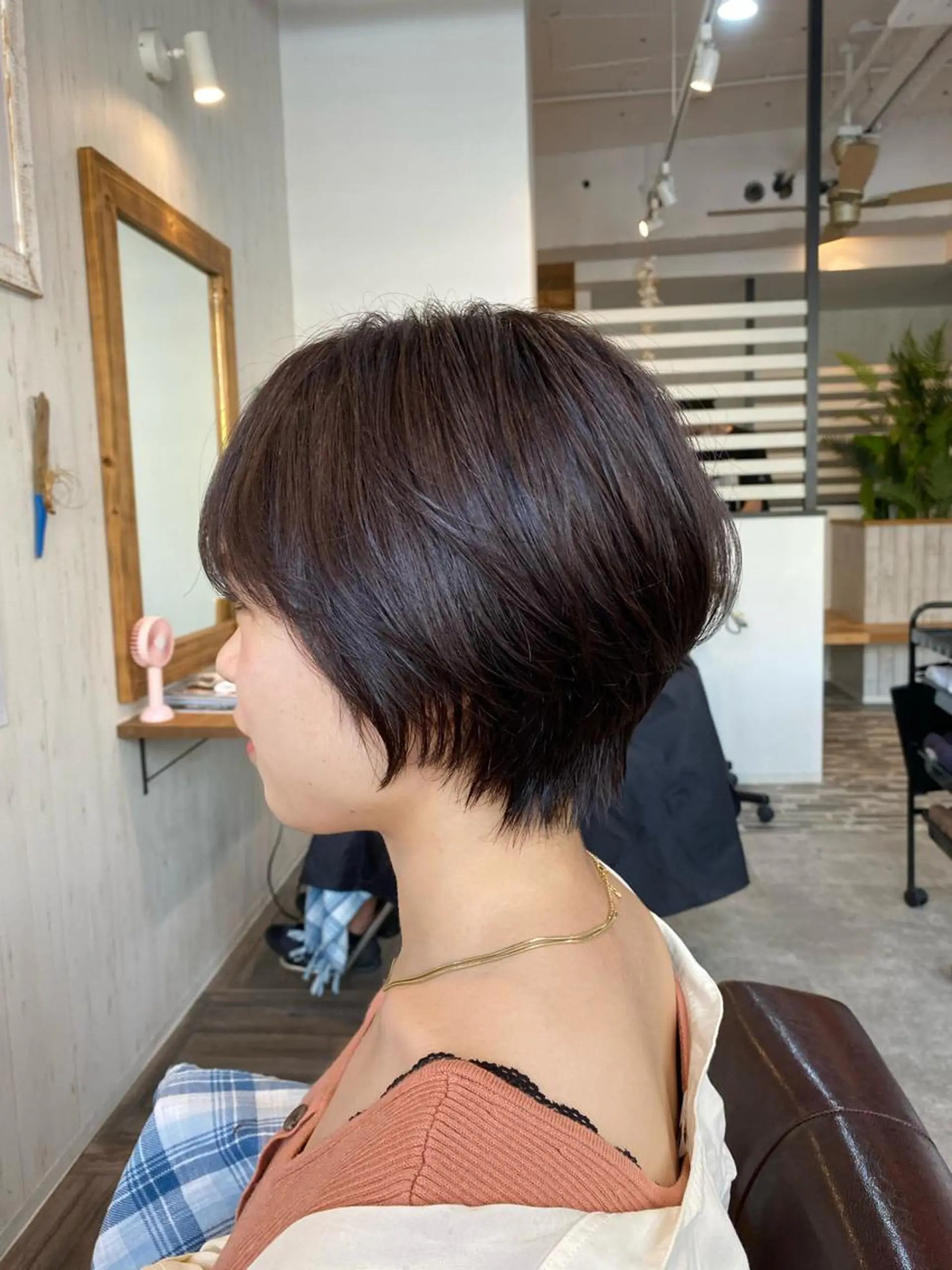 ショート カラー [店長]加地 峻のヘアスタイル