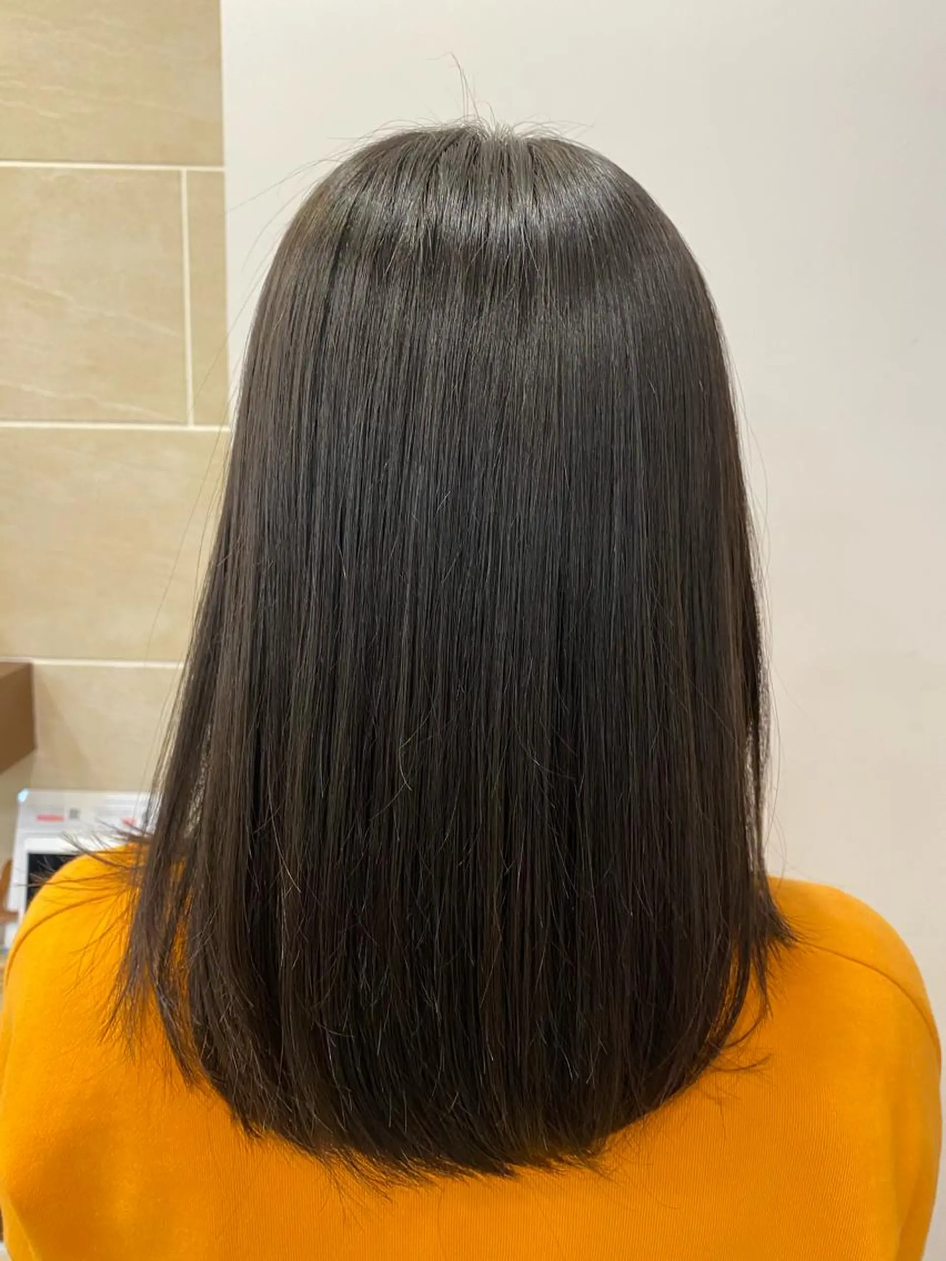 セミロング WISTERIA ANNEX 銀座所属・髪質改善/艶髪 土屋恵梨花のヘアスタイル