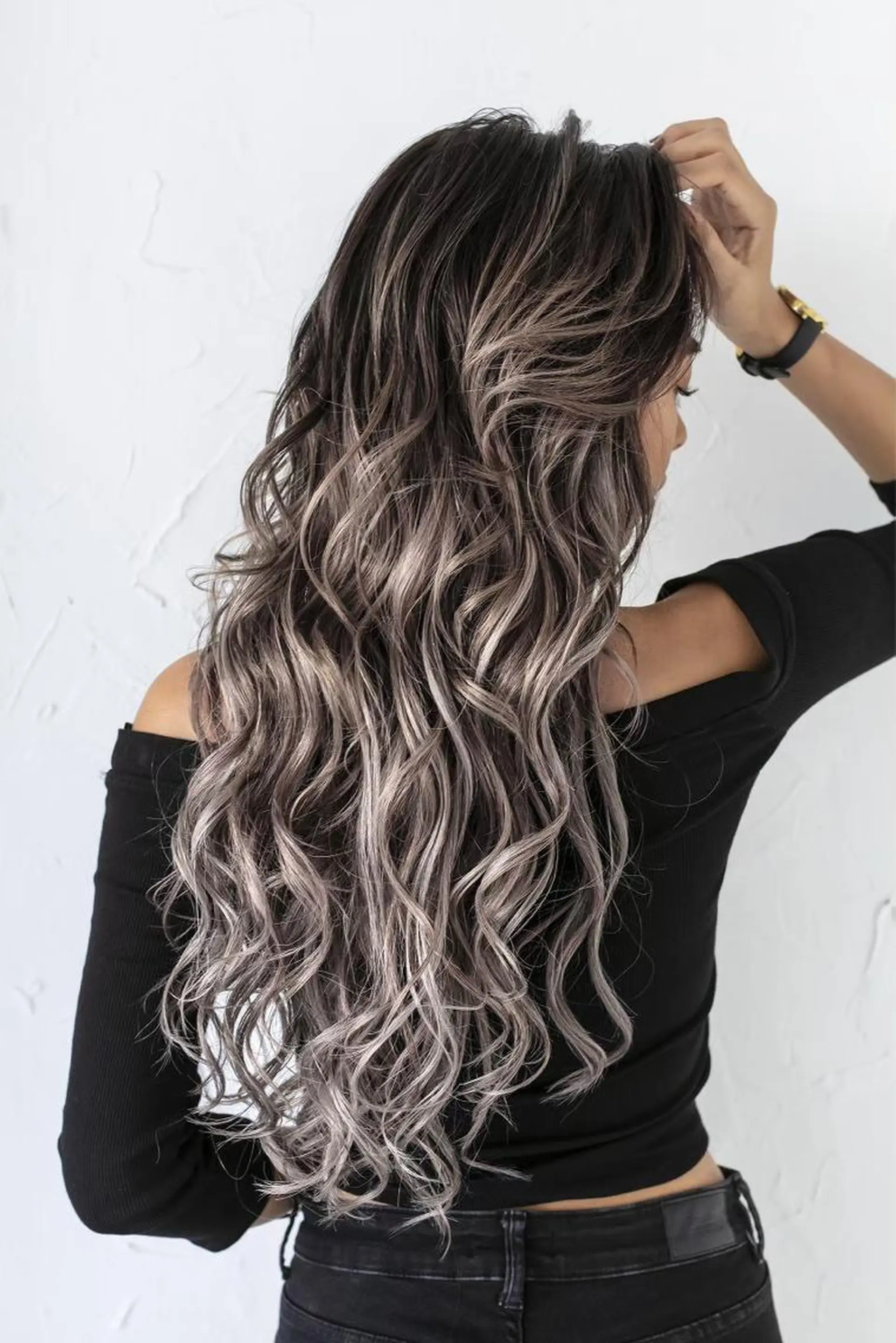 ロング カラー ヘアアレンジ ダブルカラー🌈 miinaのヘアスタイル