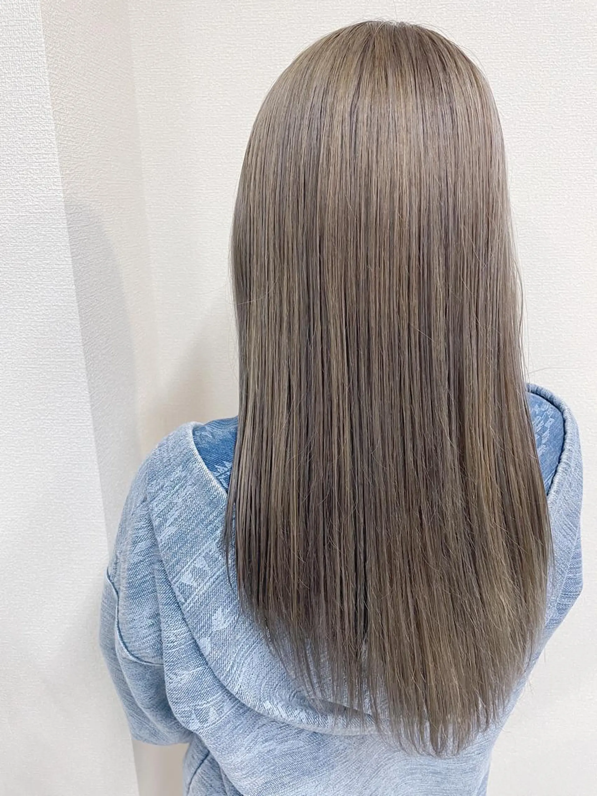 ロング カラー ケアブリーチ /髪質 改善/古橋圭史郎のヘアスタイル