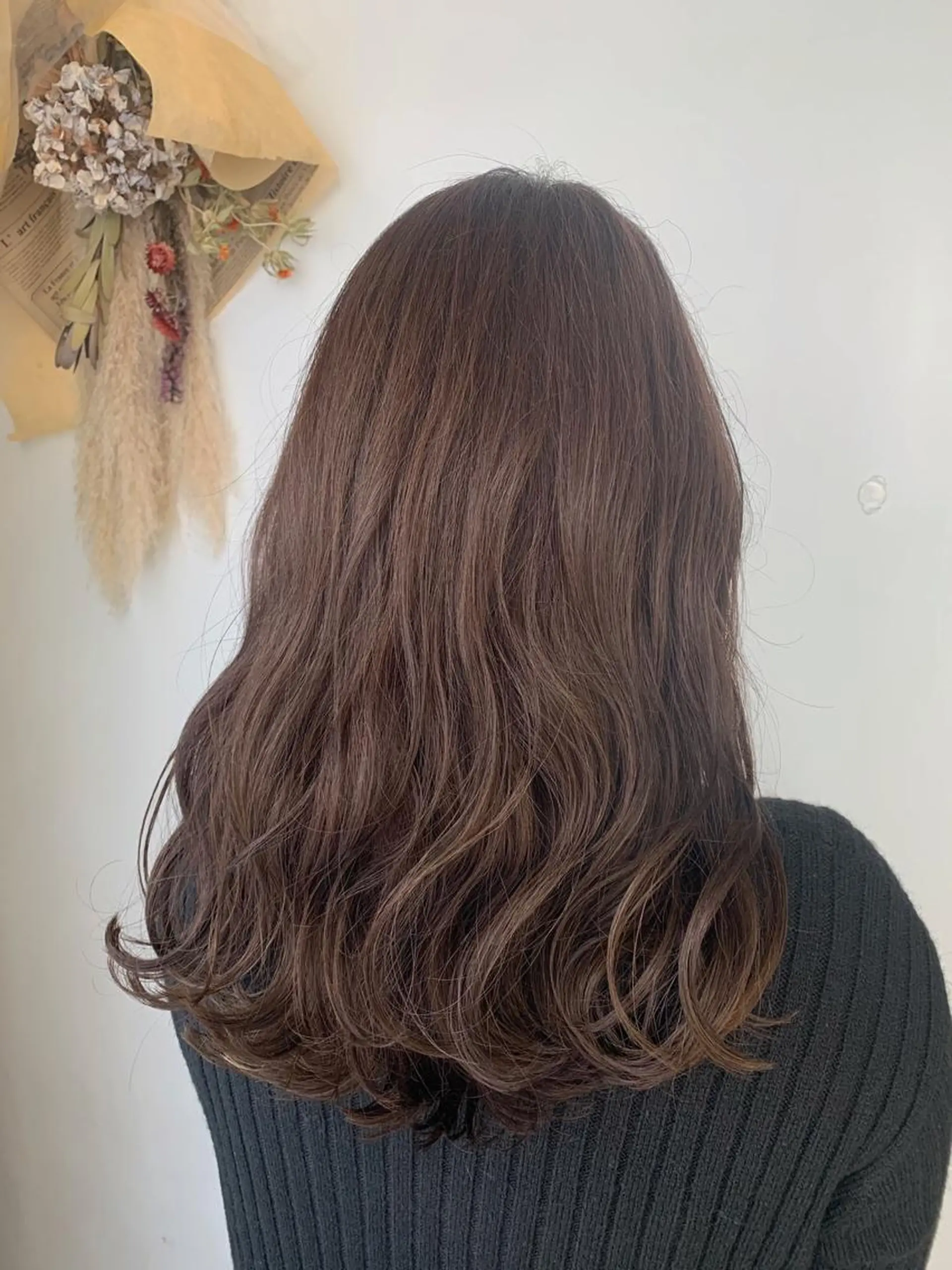 ロング MIA 菅原のヘアスタイル