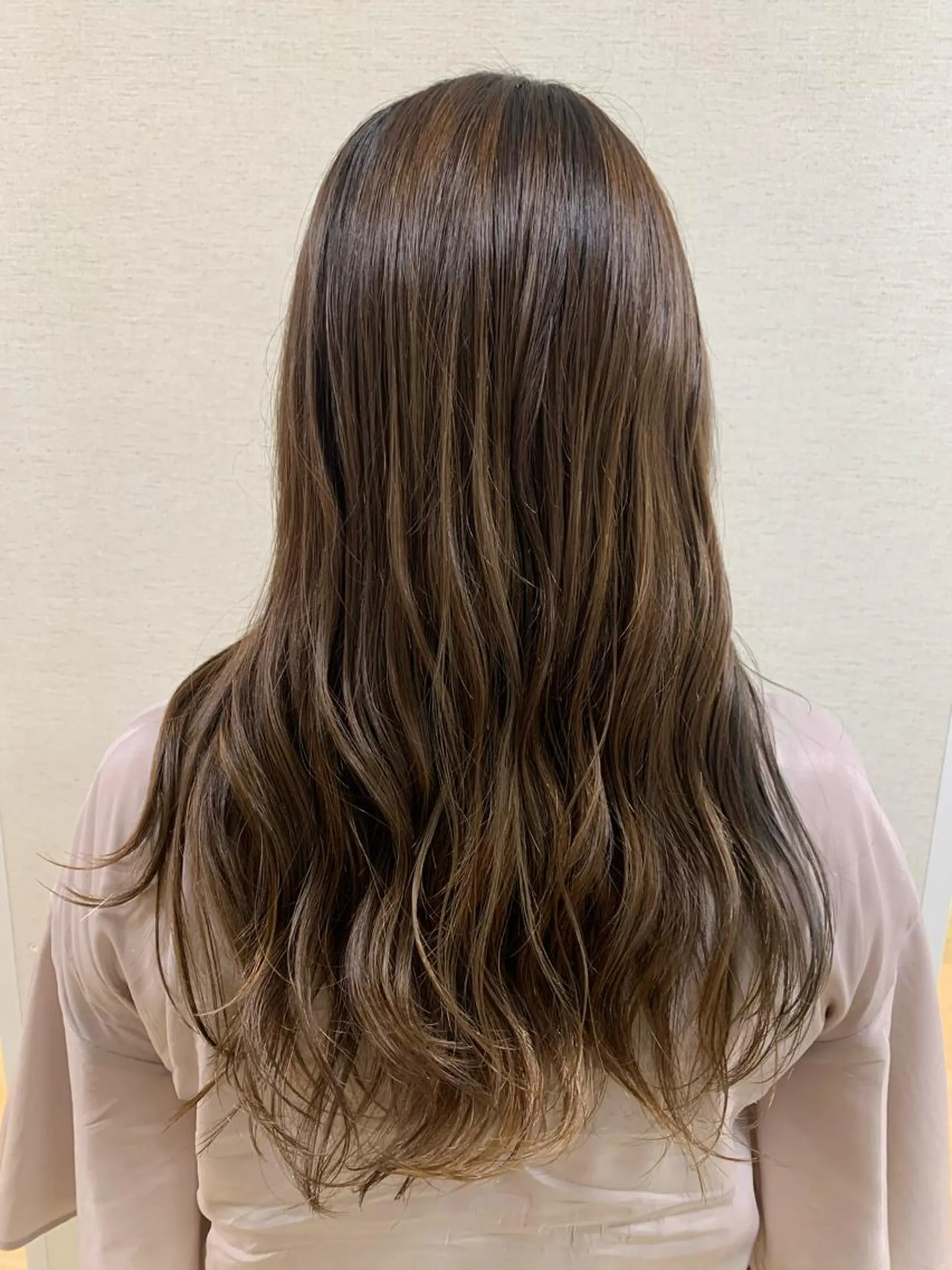 ロング カラー アッシュ 高橋友里亜 /フリーランスのヘアスタイル