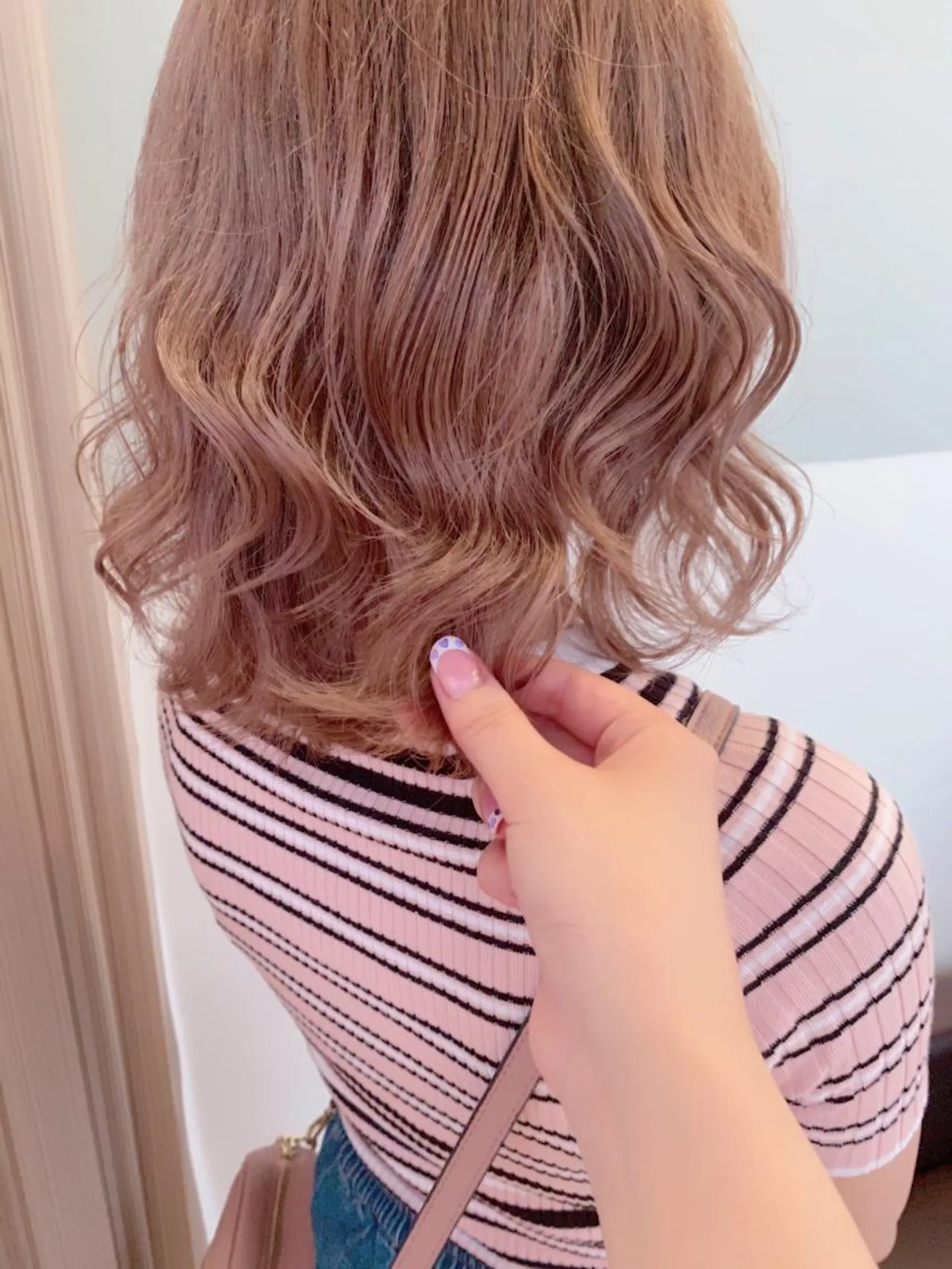 セミロング カラー ベージュカラー ミルクティーベージュ 艶髪/モテヘア🎀 MIHOのヘアスタイル