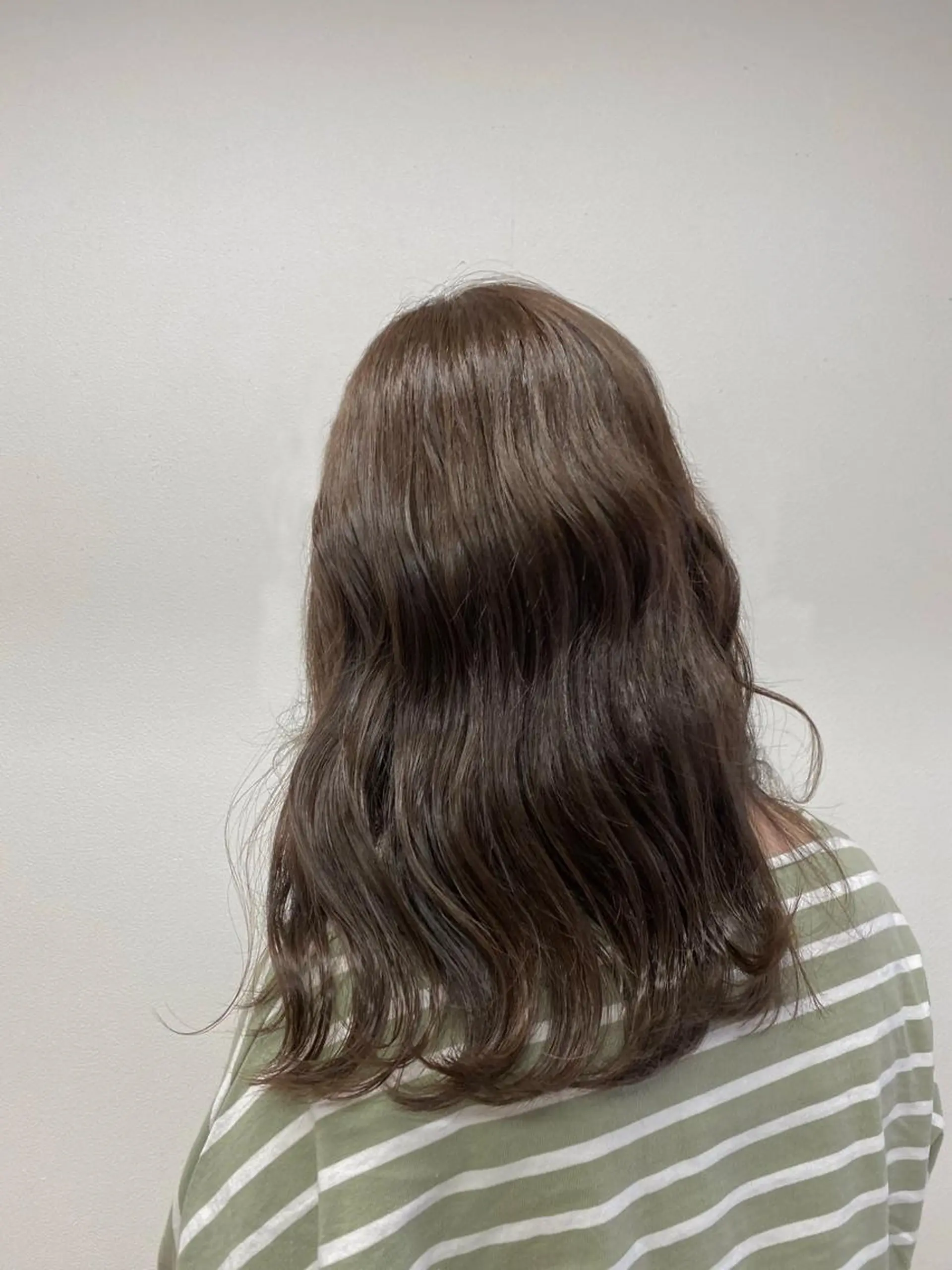 セミロング AKI💛 すみれの眉毛・アイブロウイメージ