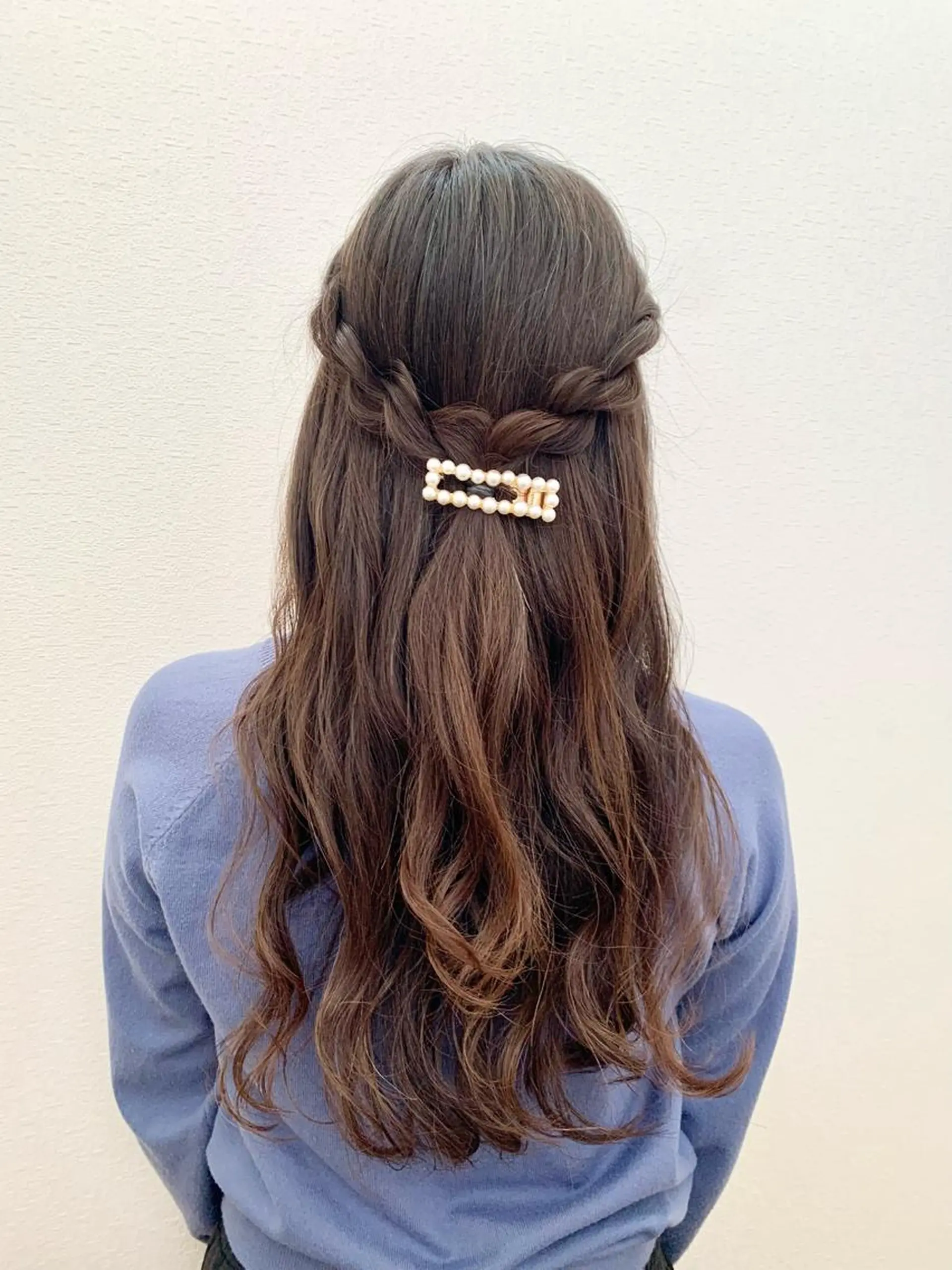 ロング ヘアアレンジ ハーフアップ 三つ編み 🍓おかだ ゆい🍓のヘアスタイル