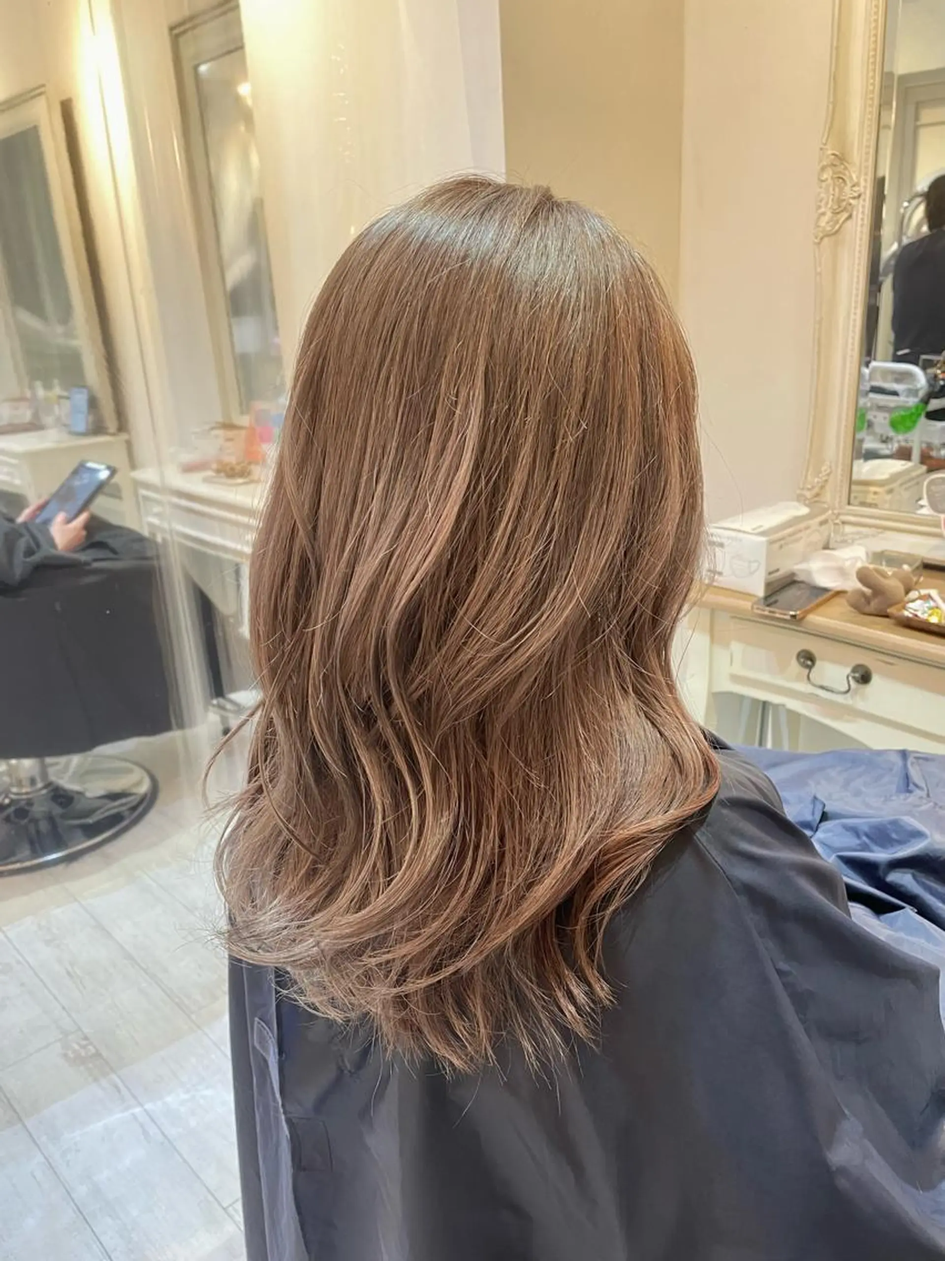 カラー 池田 桃子のヘアスタイル