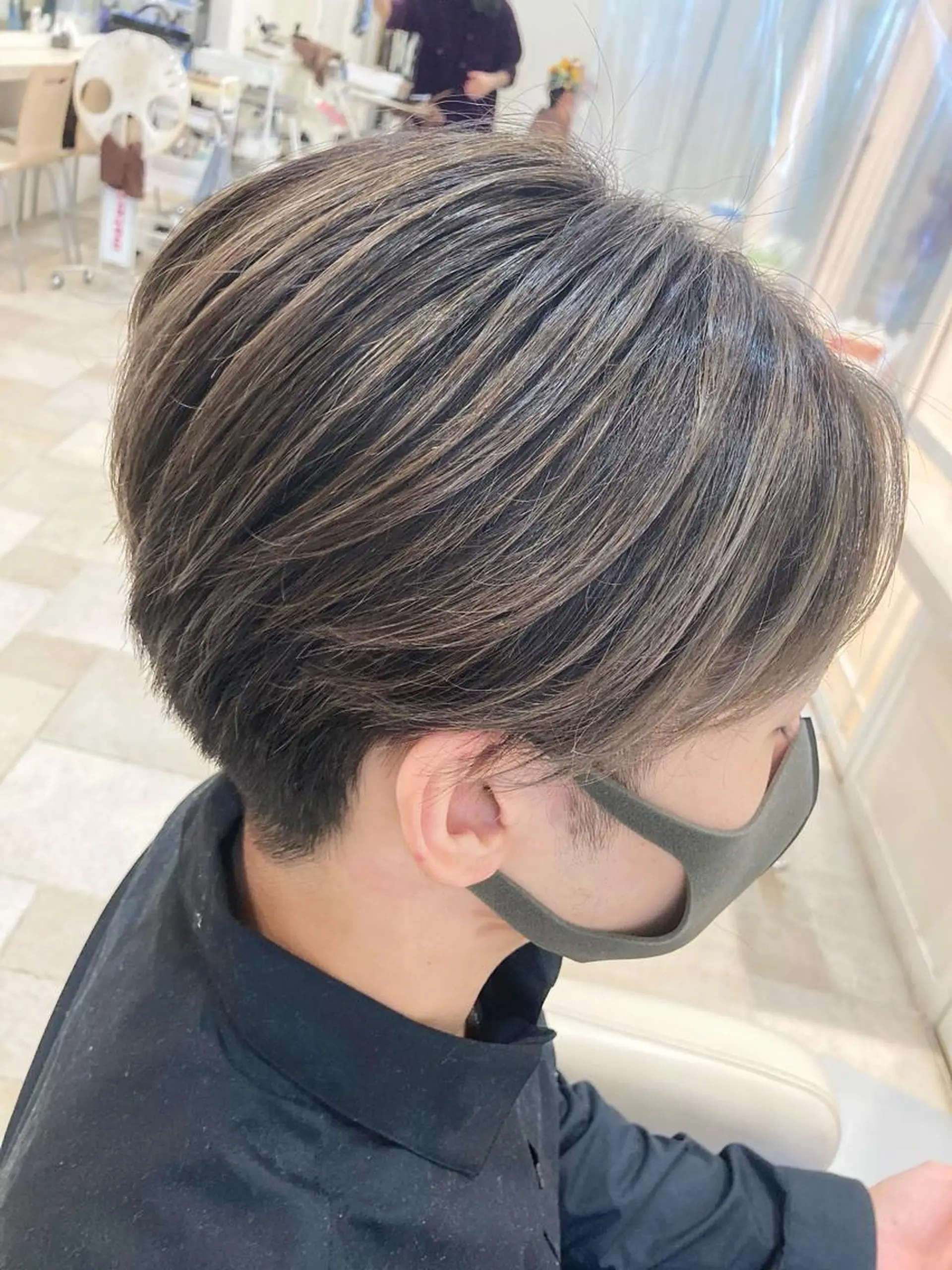 カラー メンズ メンズハイライト ハイライトカラー ✨パーマ特化 遠藤 まりえ✨のヘアスタイル