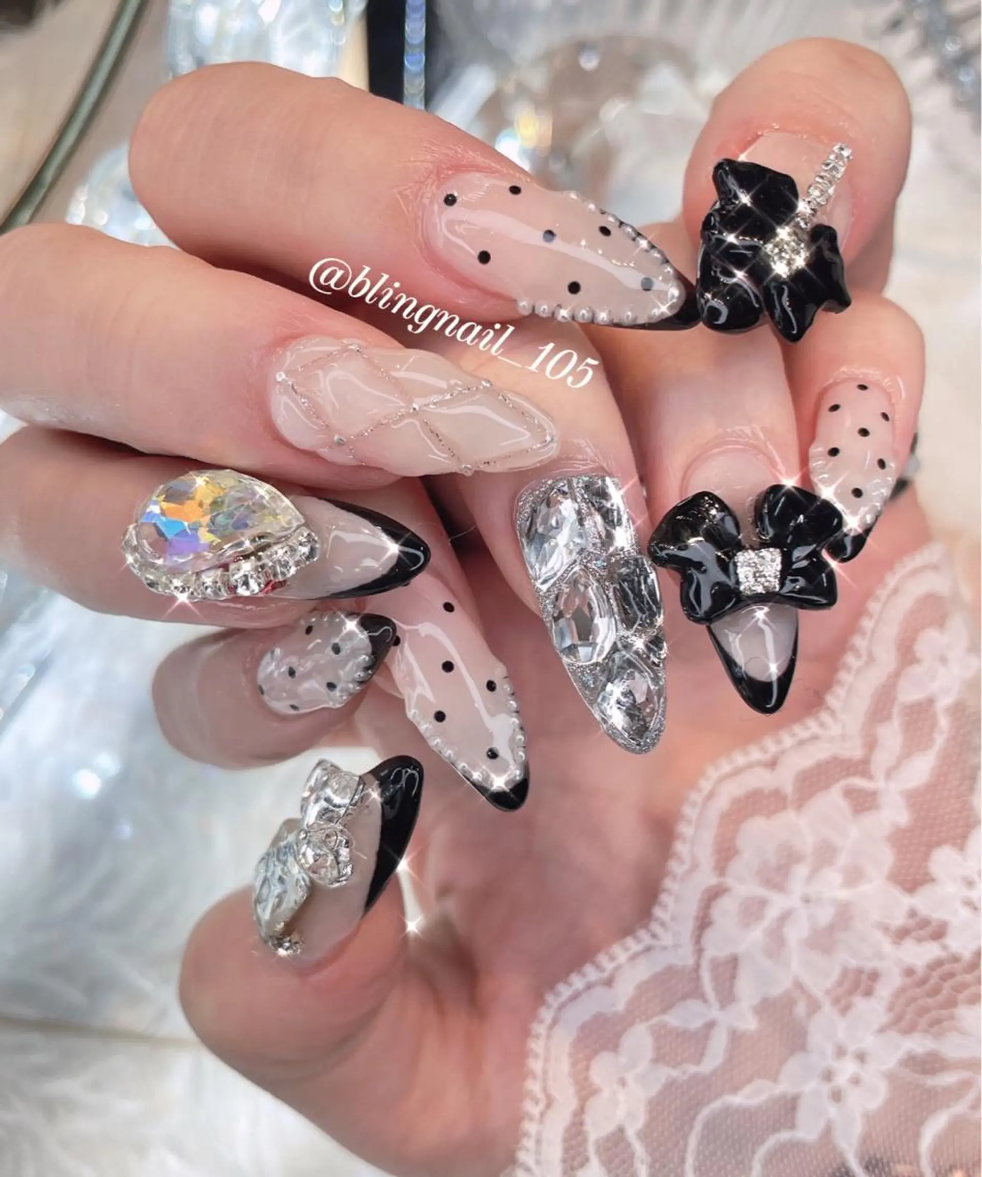 ネイル 23時まで❤︎韓国、 ワンホンネイルのネイルデザイン