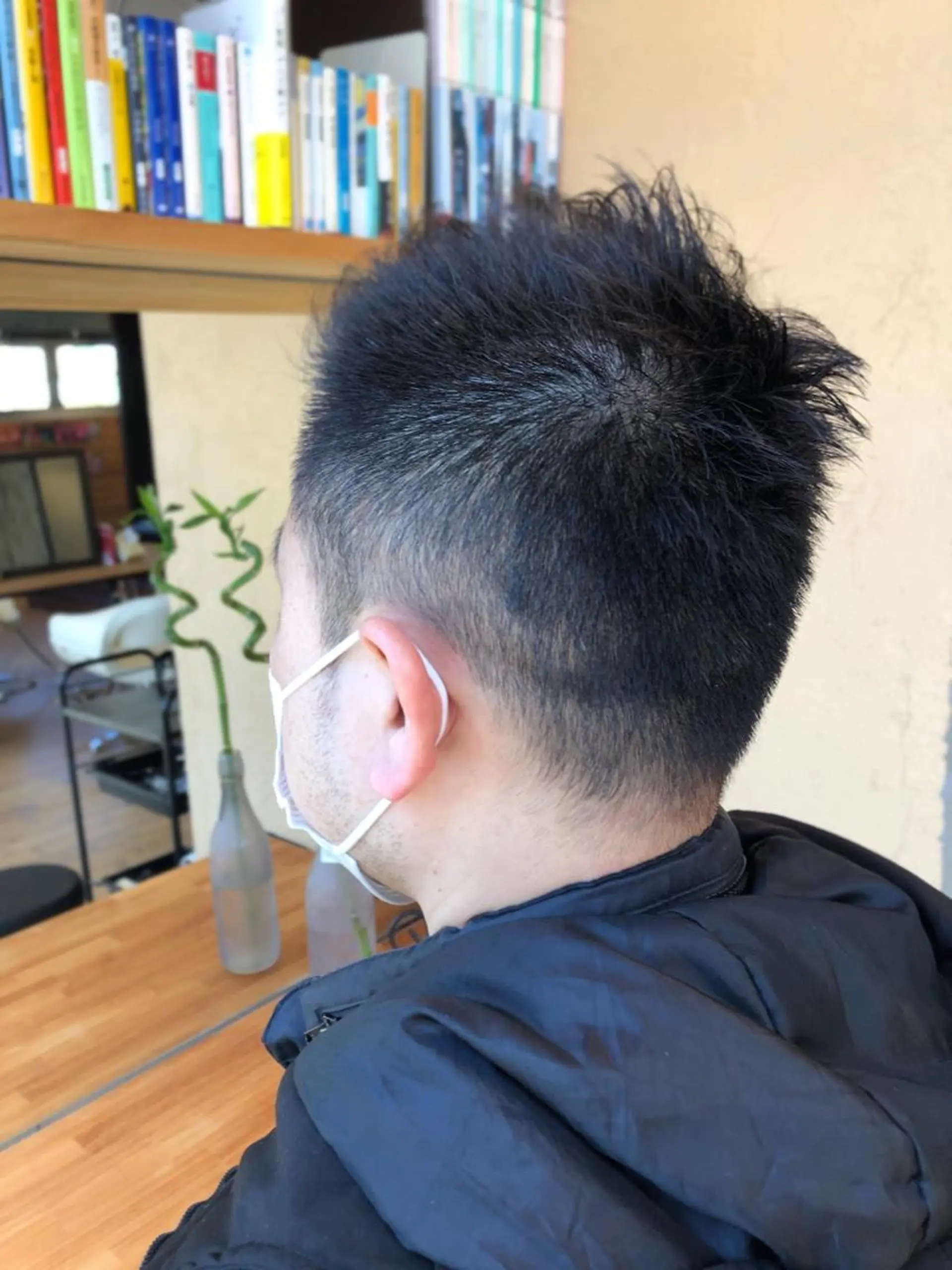 ショート メンズ 刈り上げ カット BEACH　HAIR&NAIL所属・両国駅徒歩1分⭐️ アイロン仕上げのヘアスタイル