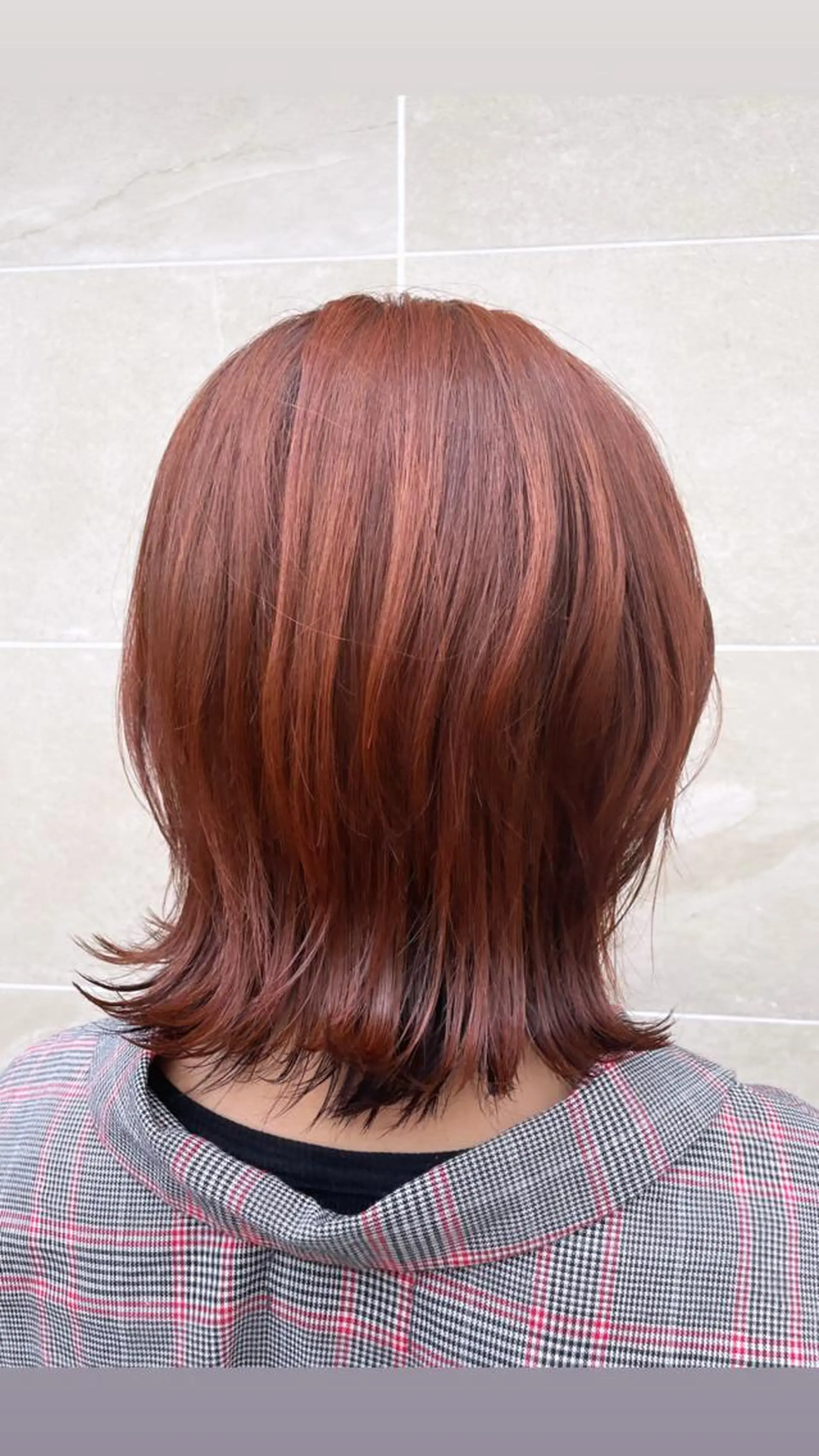 ミディアム カラー 黒髪 ブラウンカラー オレンジ オレンジブラウン BoomBOX所属・HIBIKI/原宿 ハッシュカット🪄のヘアスタイル