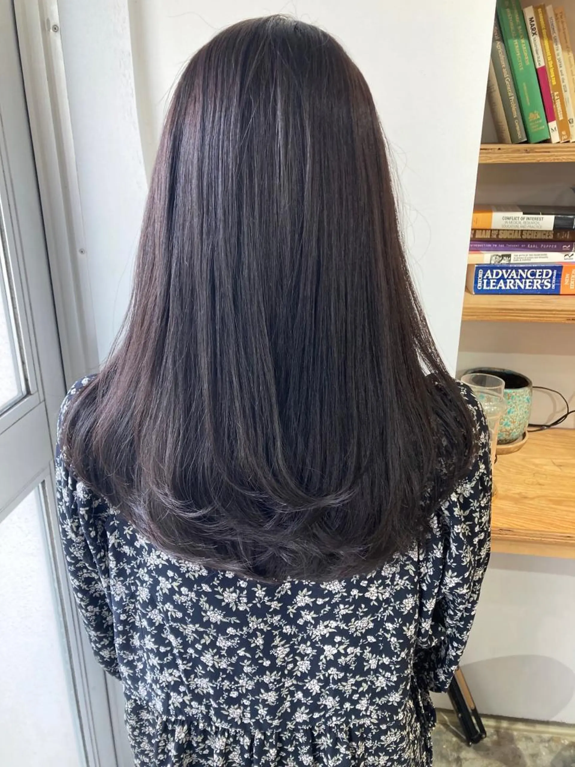 セミロング roka ノゾミのヘアスタイル