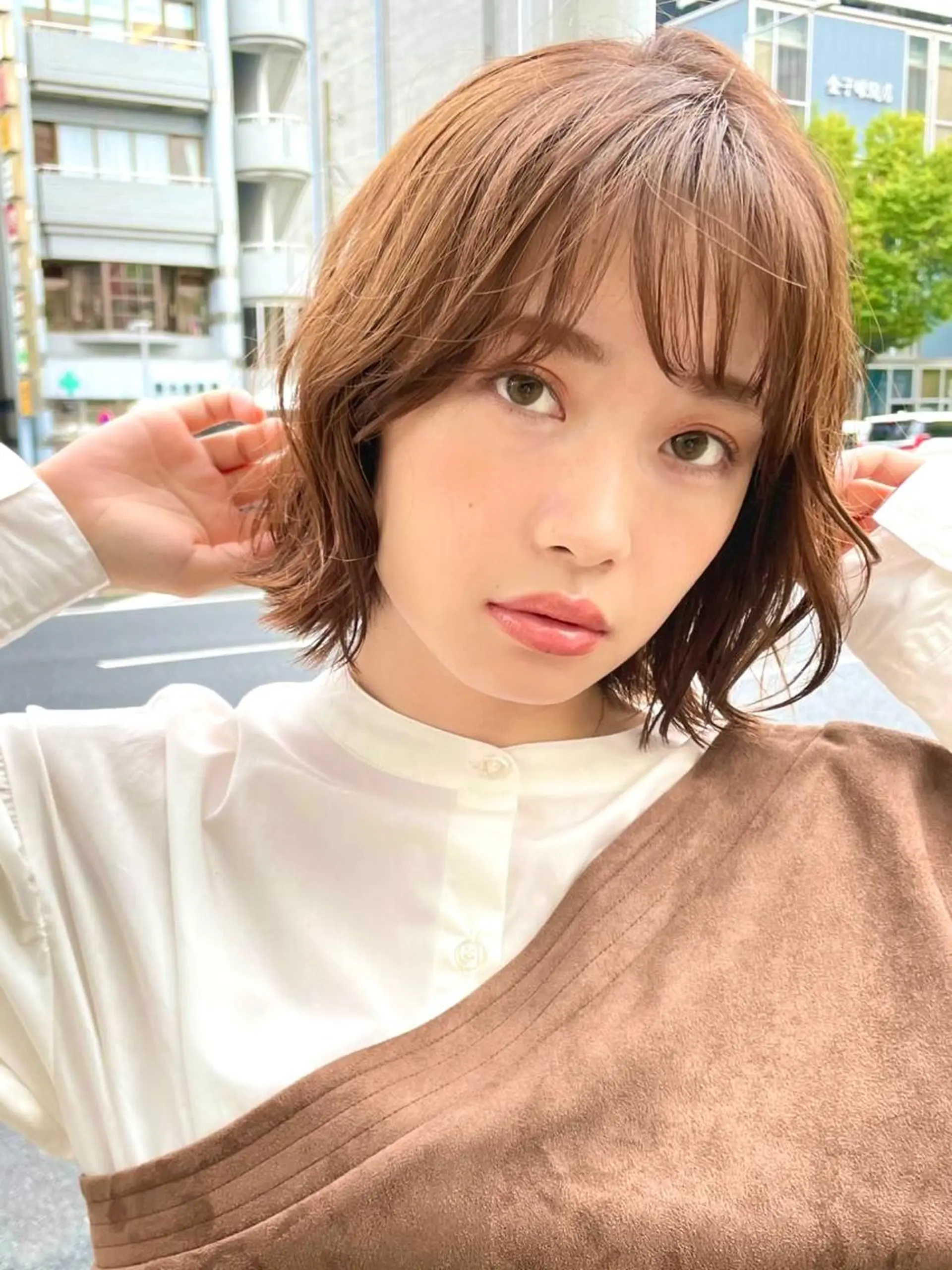 ミディアム パーマ ミディアムパーマ ボブ ハイライト ウルフカット 銀座No.1髪質改善 縮毛矯正/本木のヘアスタイル