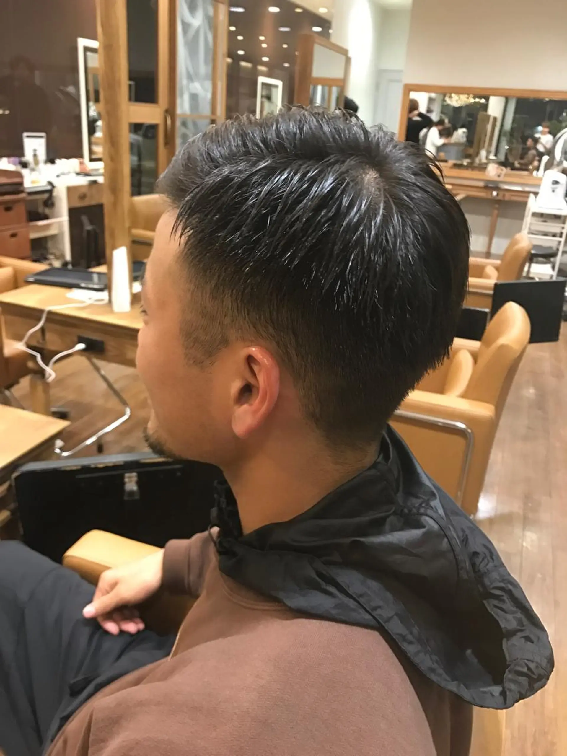 メンズ 刈り上げ ひろせ かなのヘアスタイル